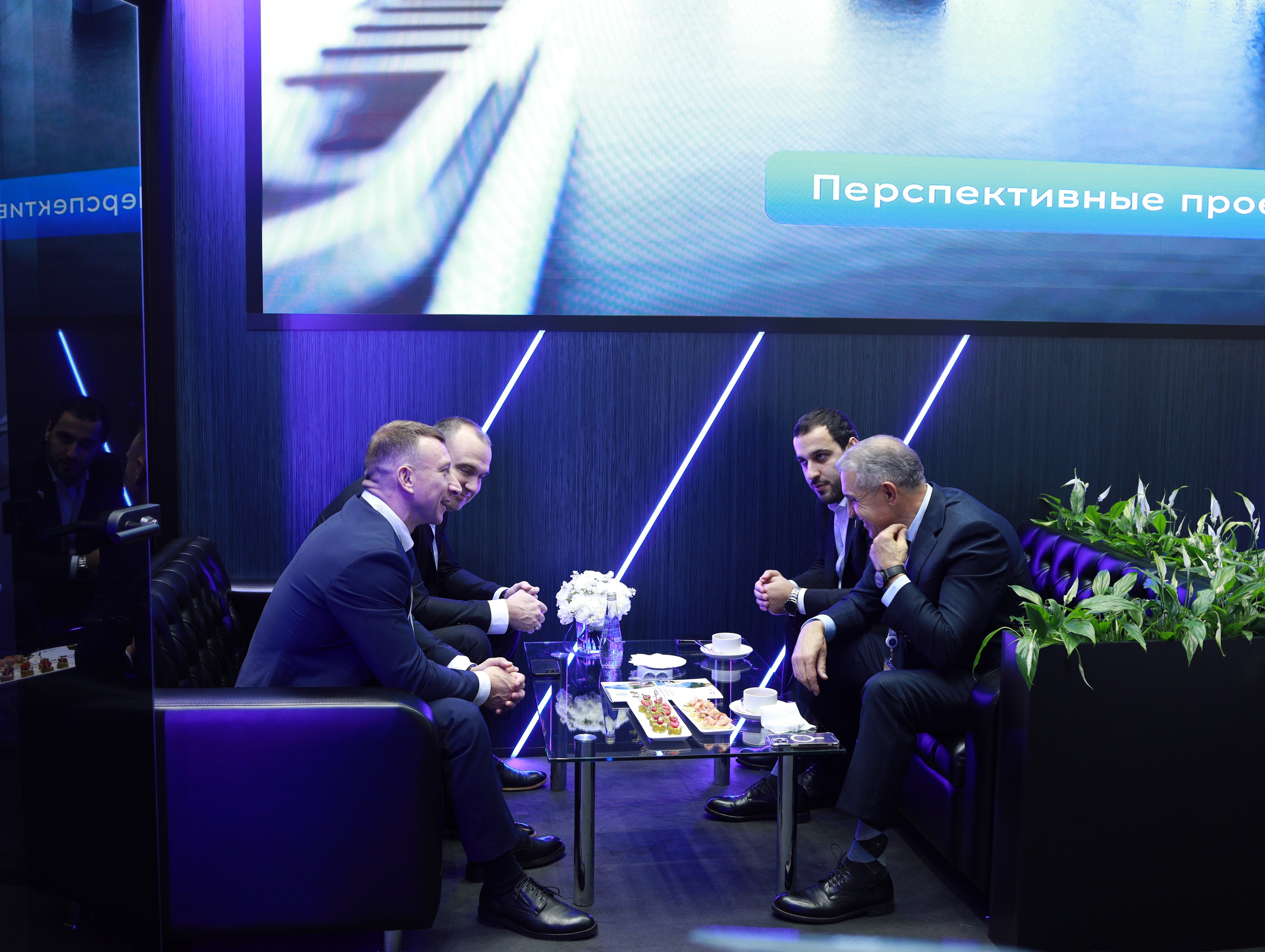 «Транспортная неделя». Свадебный фотограф Александра Попова