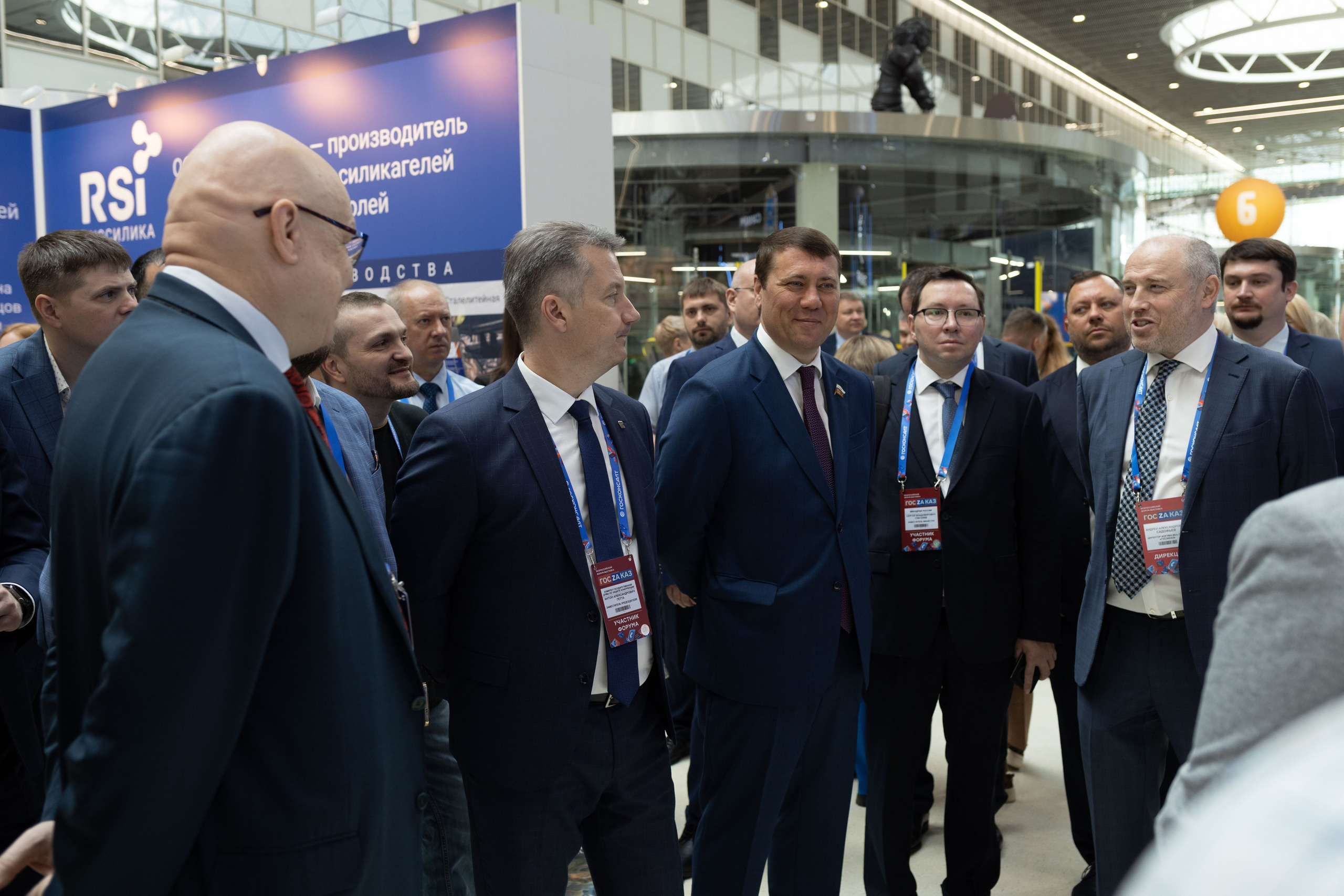 Форум-выставка «ГОСЗАКАЗ». Свадебный фотограф Александра Попова
