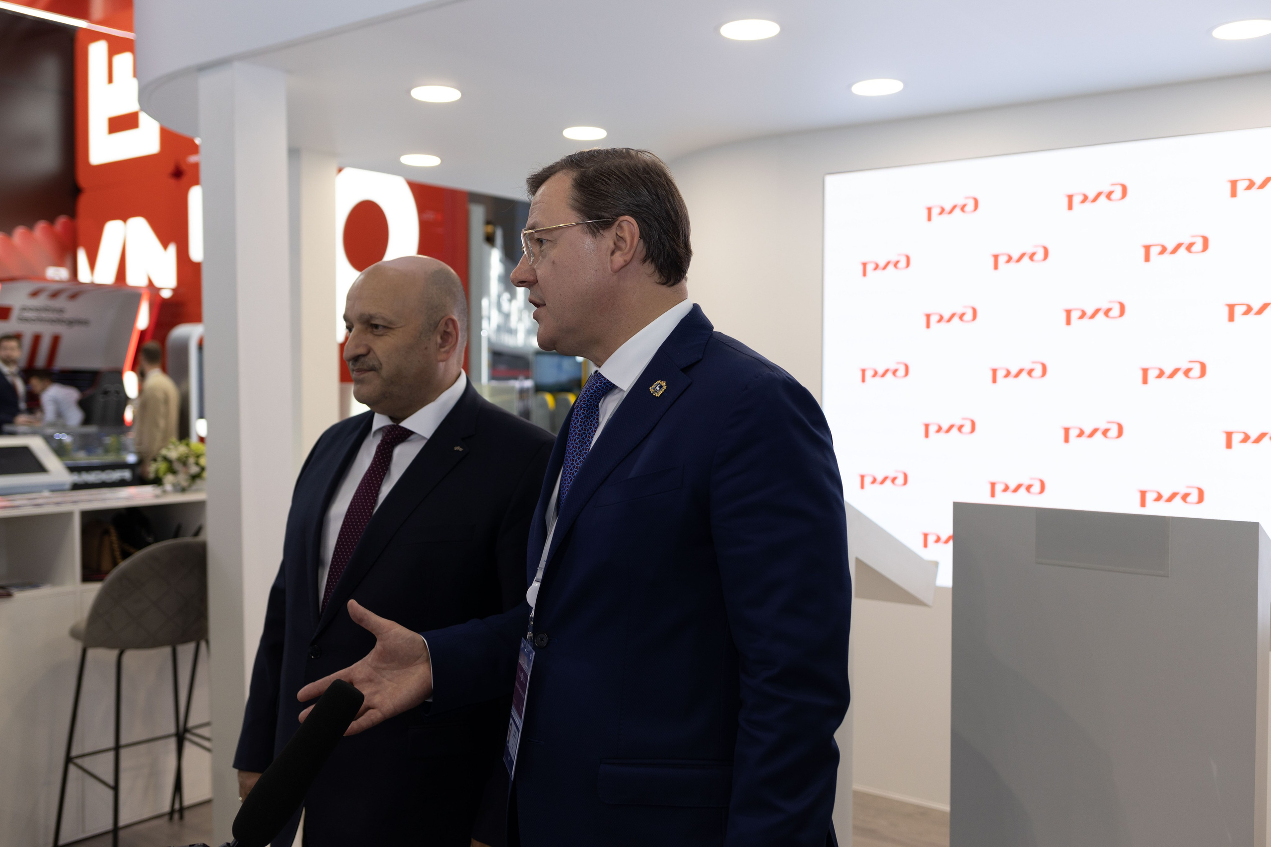«Транспортная неделя». Свадебный фотограф Александра Попова