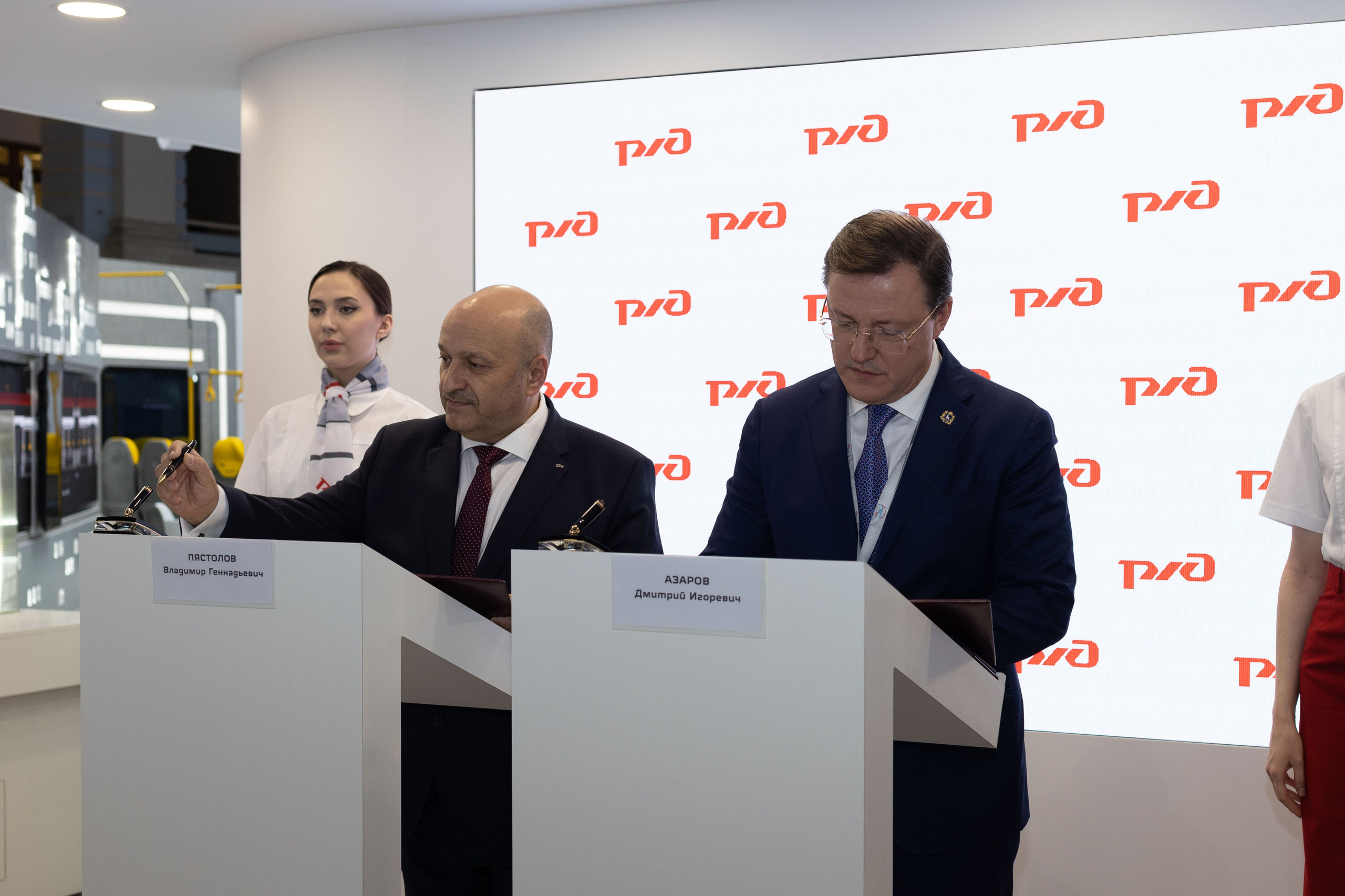 «Транспортная неделя». Свадебный фотограф Александра Попова