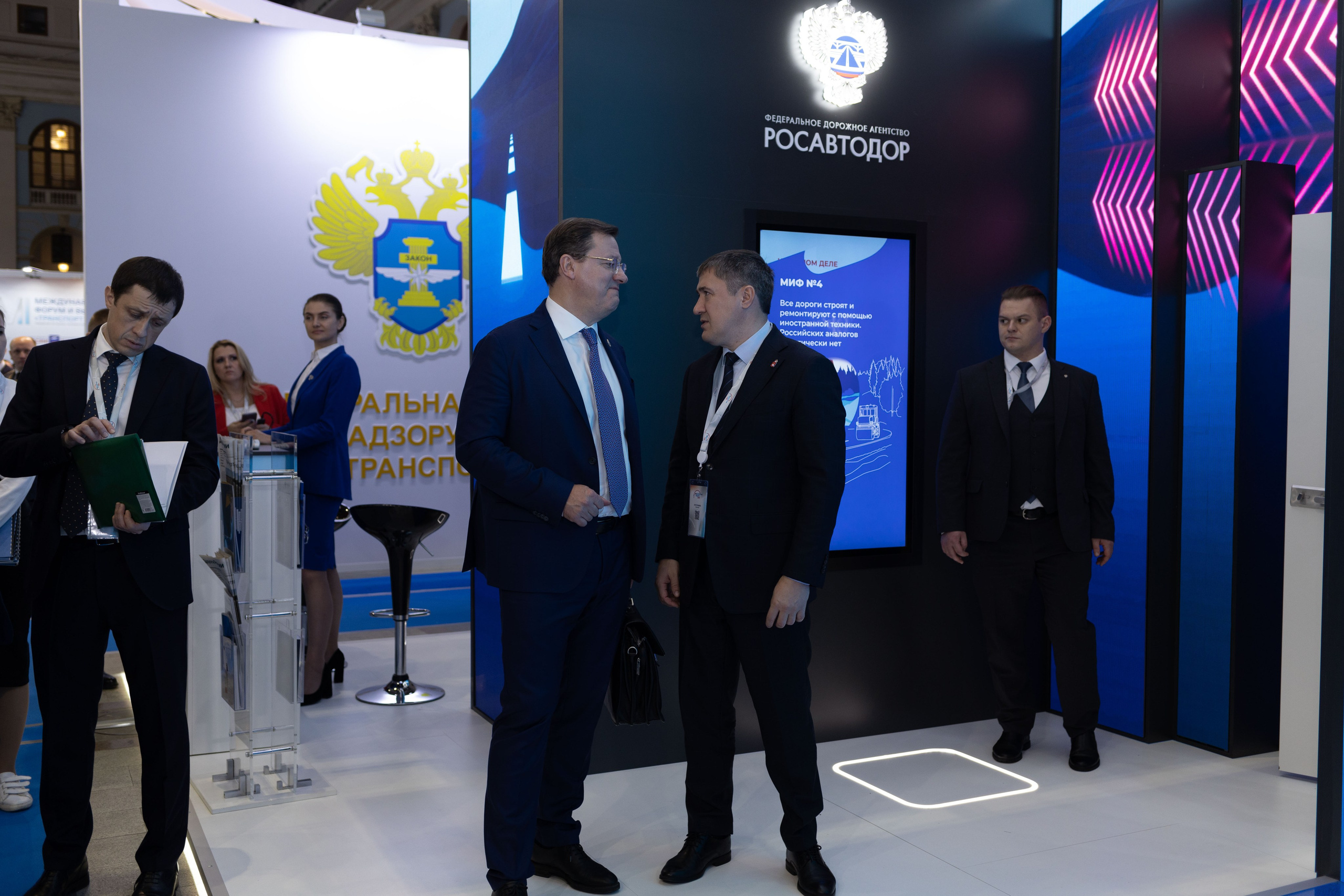 «Транспортная неделя». Свадебный фотограф Александра Попова