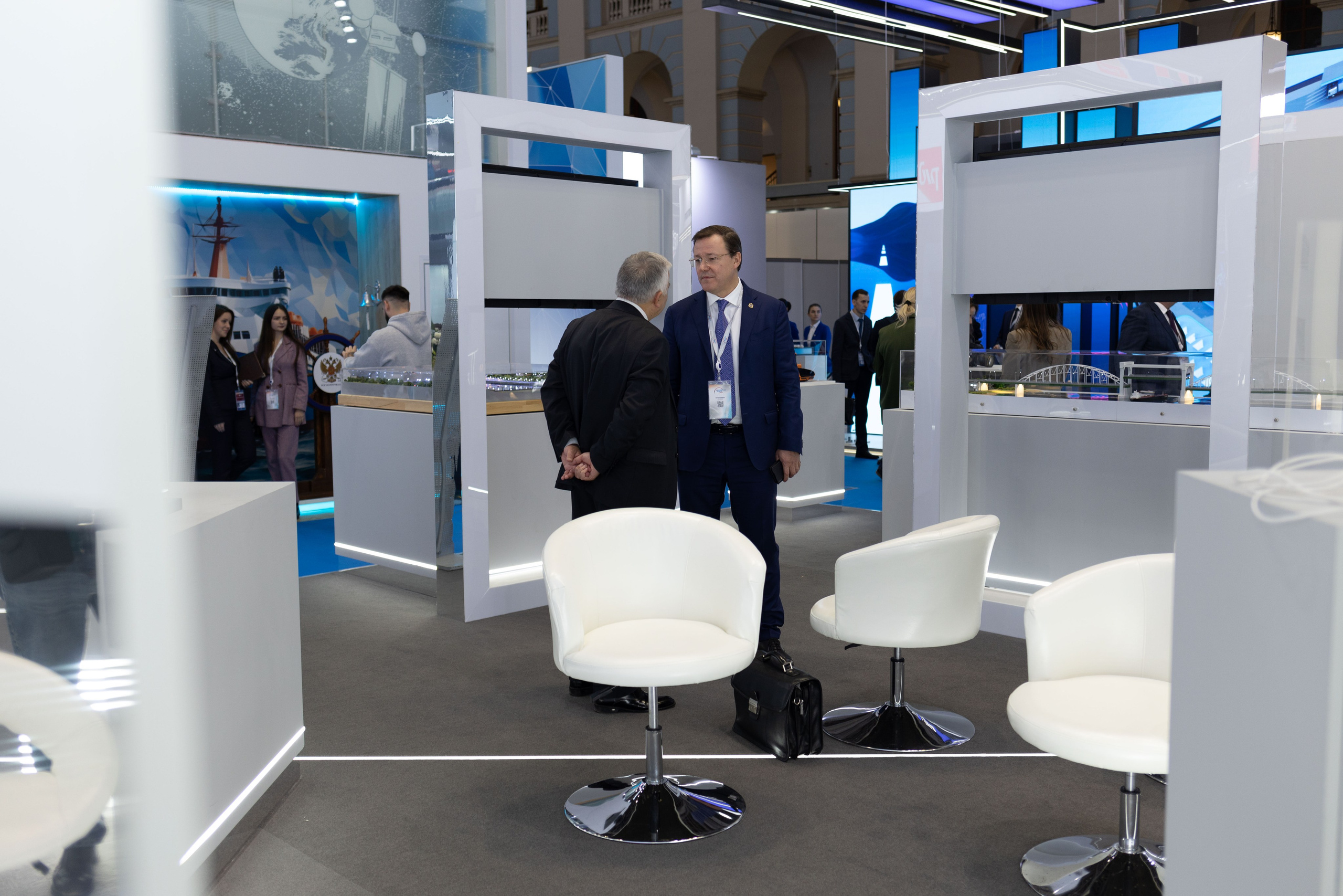 «Транспортная неделя». Свадебный фотограф Александра Попова