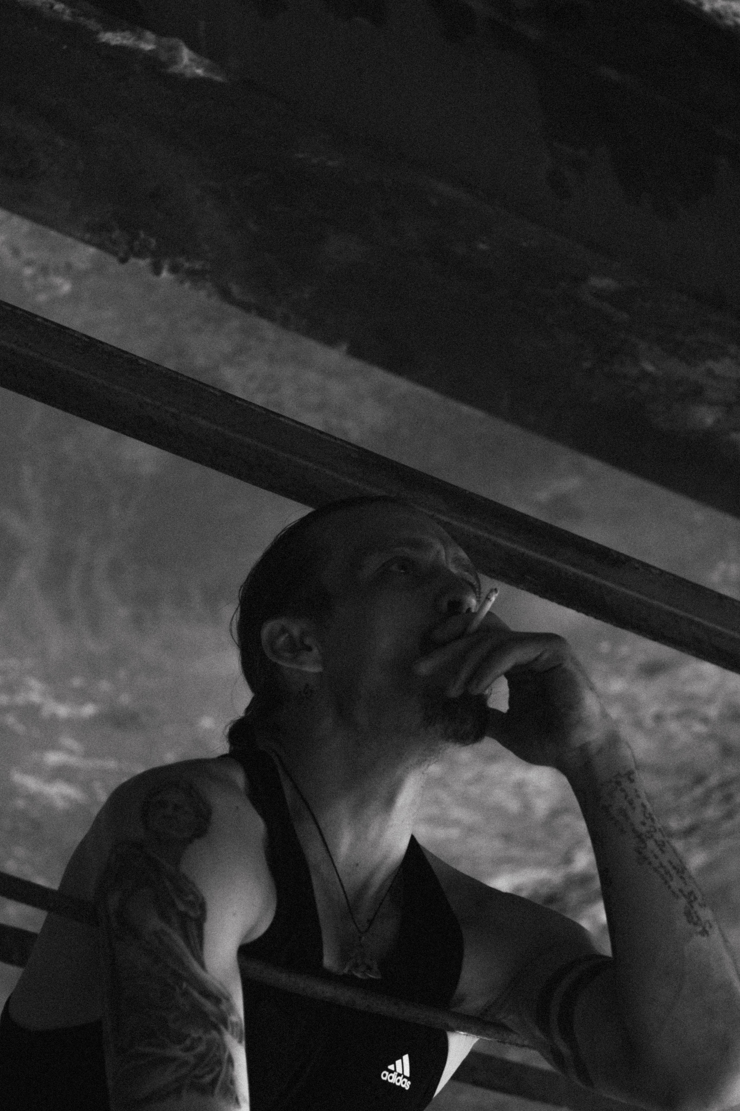 «Они шли мимо заброшенного дома». Фотограф |Герасимова София