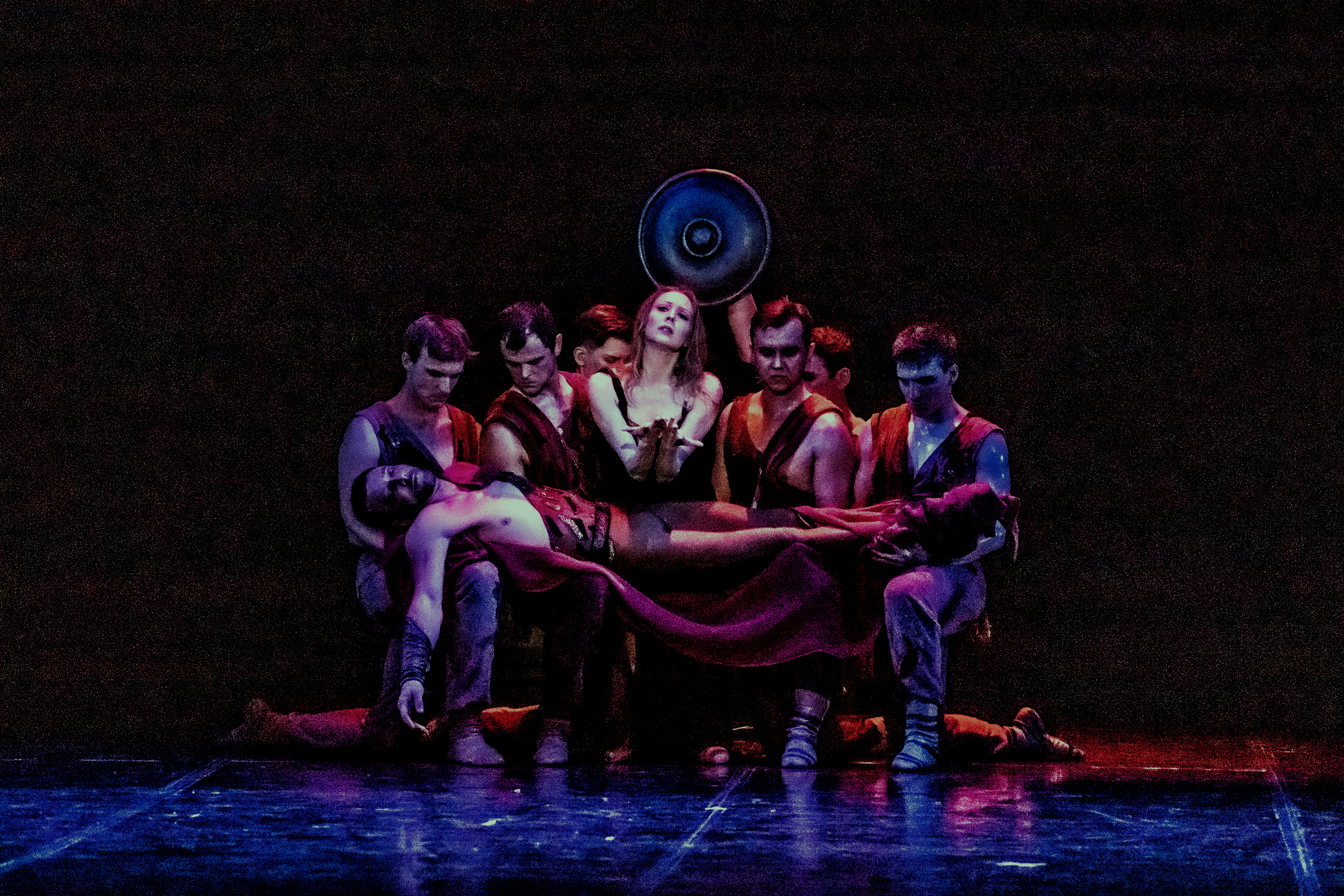 Балет Юрия Григоровича «Спартак» на сцене Зимнего театра г. Сочи. Фотограф в Сочи Юрий Шептаев