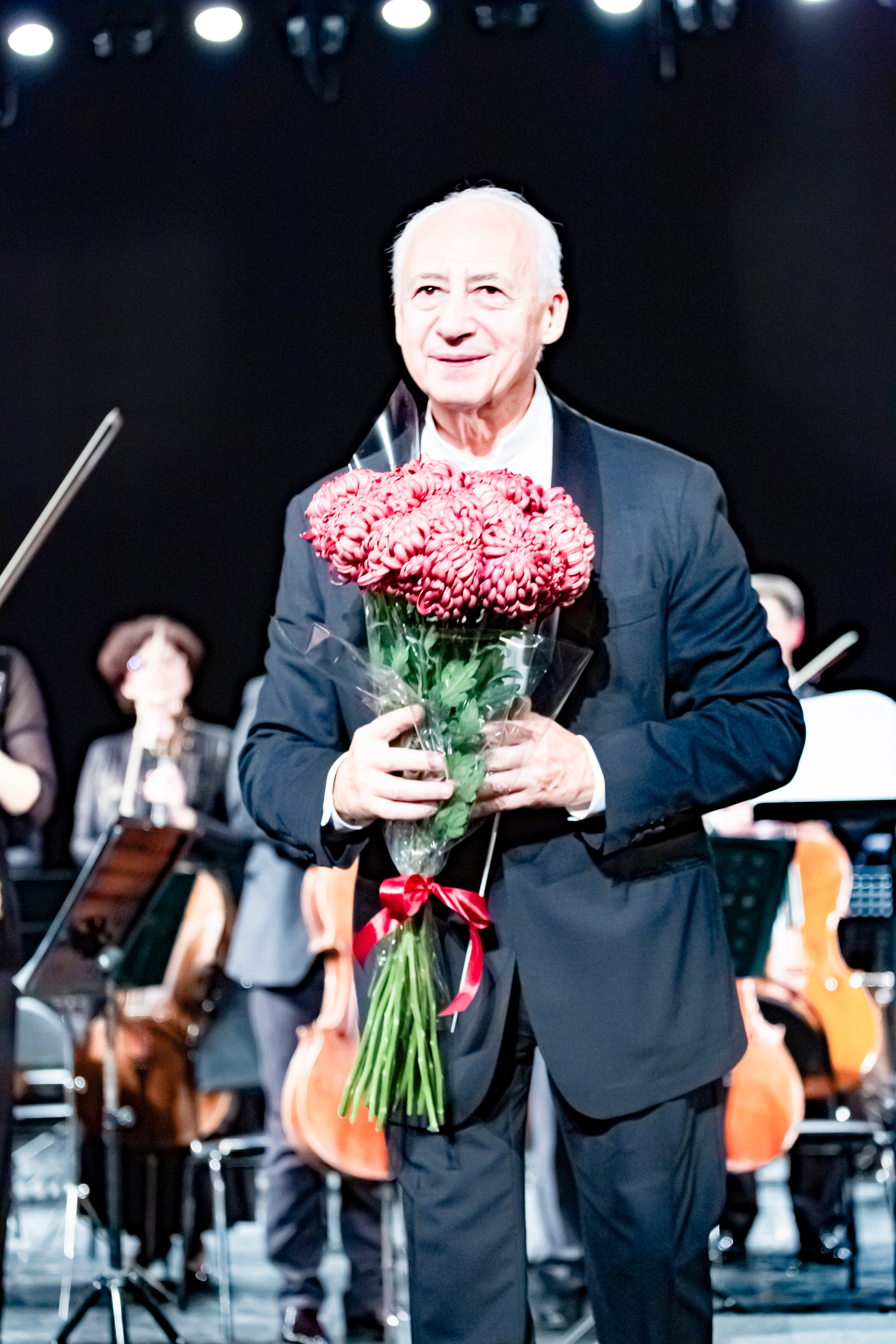 Концерт в Зимнем театре Национального филармонического оркестра России. Фотограф в Сочи Юрий Шептаев