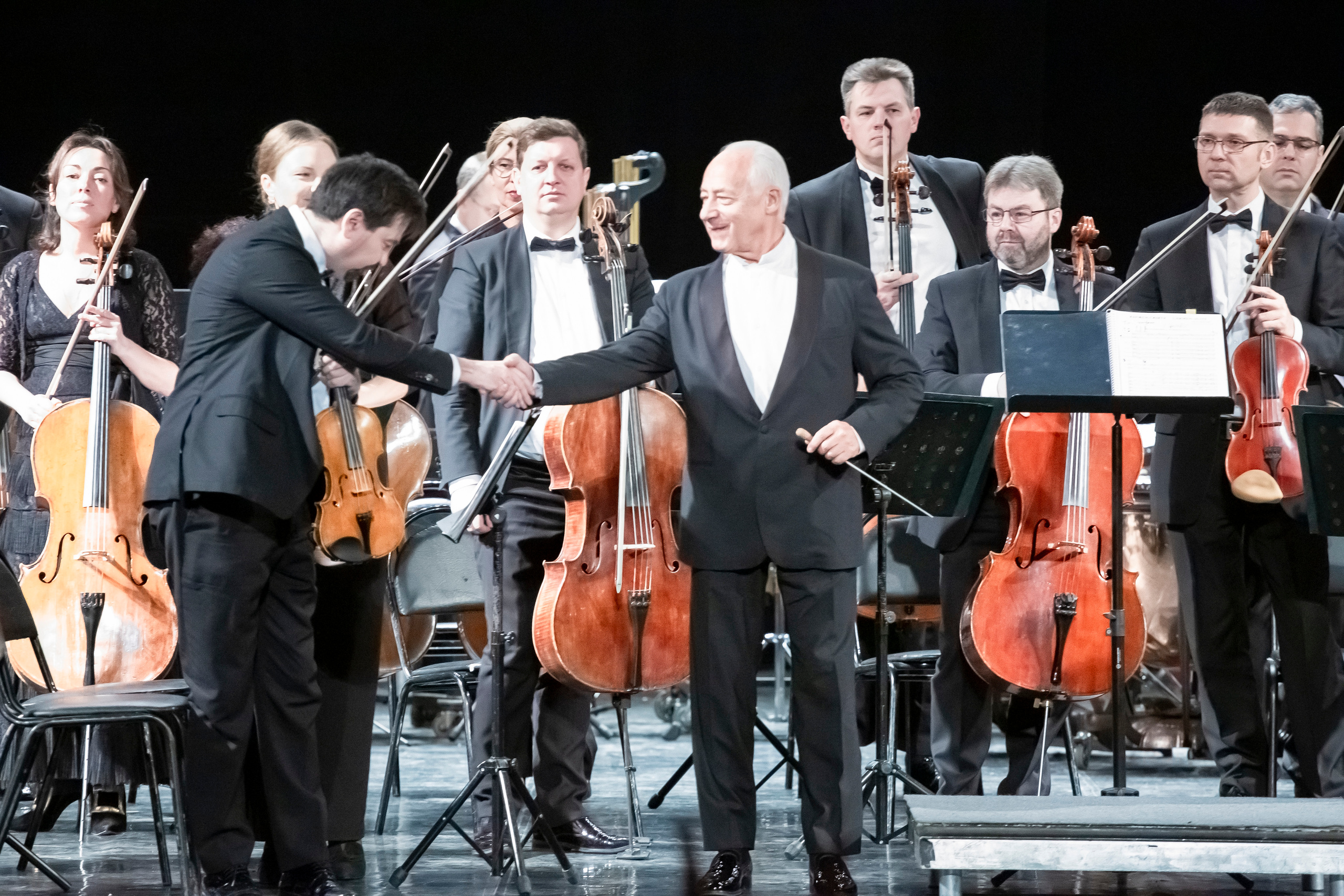 Концерт в Зимнем театре Национального филармонического оркестра России. Фотограф в Сочи Юрий Шептаев