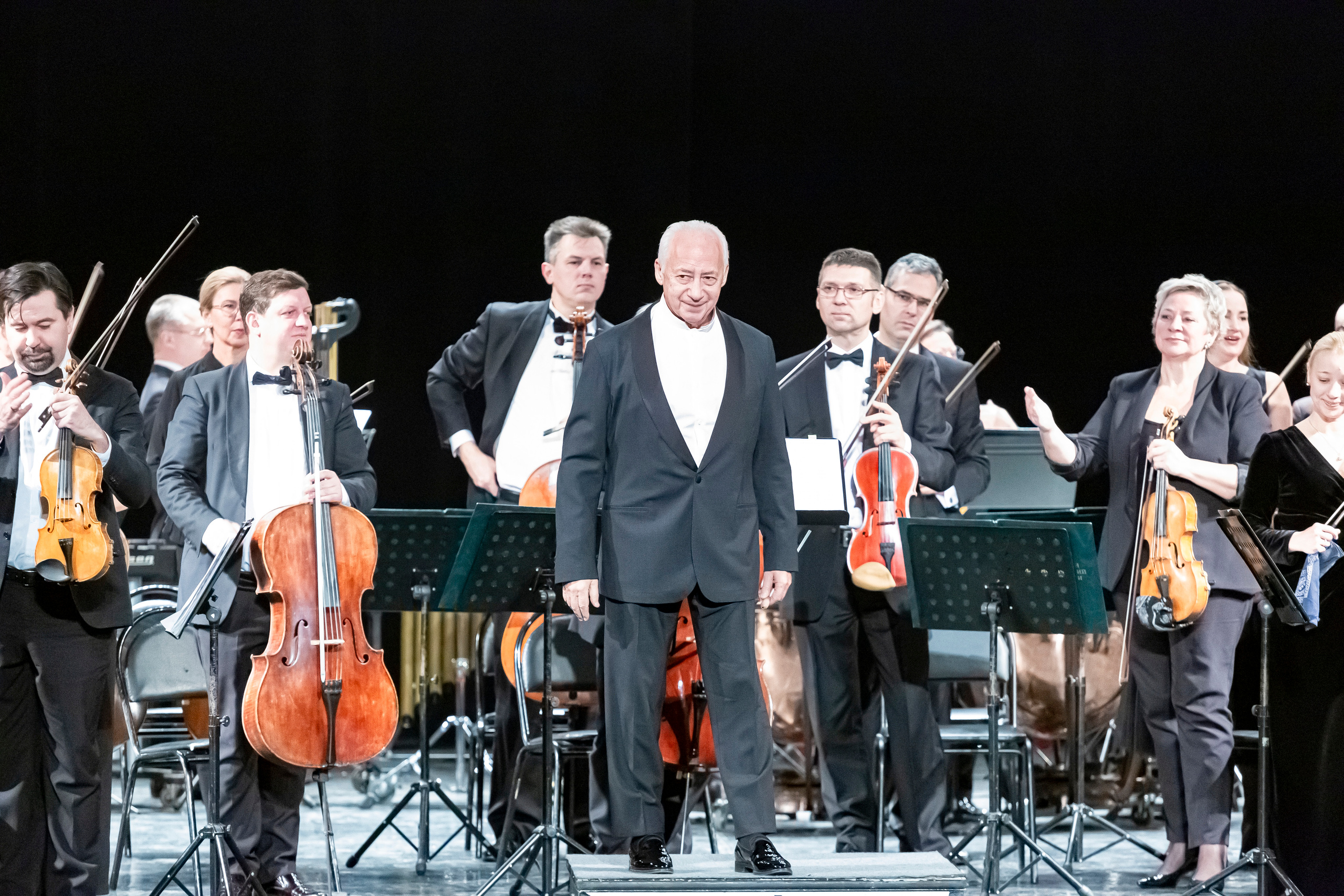 Концерт в Зимнем театре Национального филармонического оркестра России. Фотограф в Сочи Юрий Шептаев