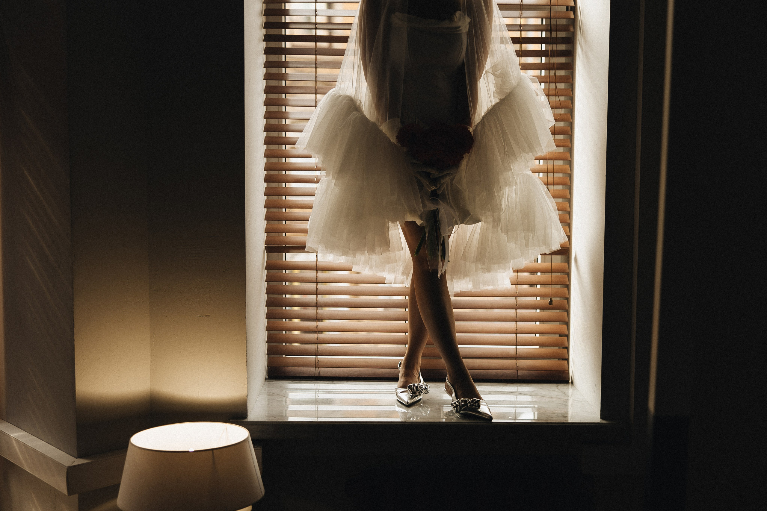 Когда я впервые увидел тебя, этот смех, ты мне напомнила по-моему сразу всех. Свадебный фотограф в Санкт-Петербурге Баженова Алина