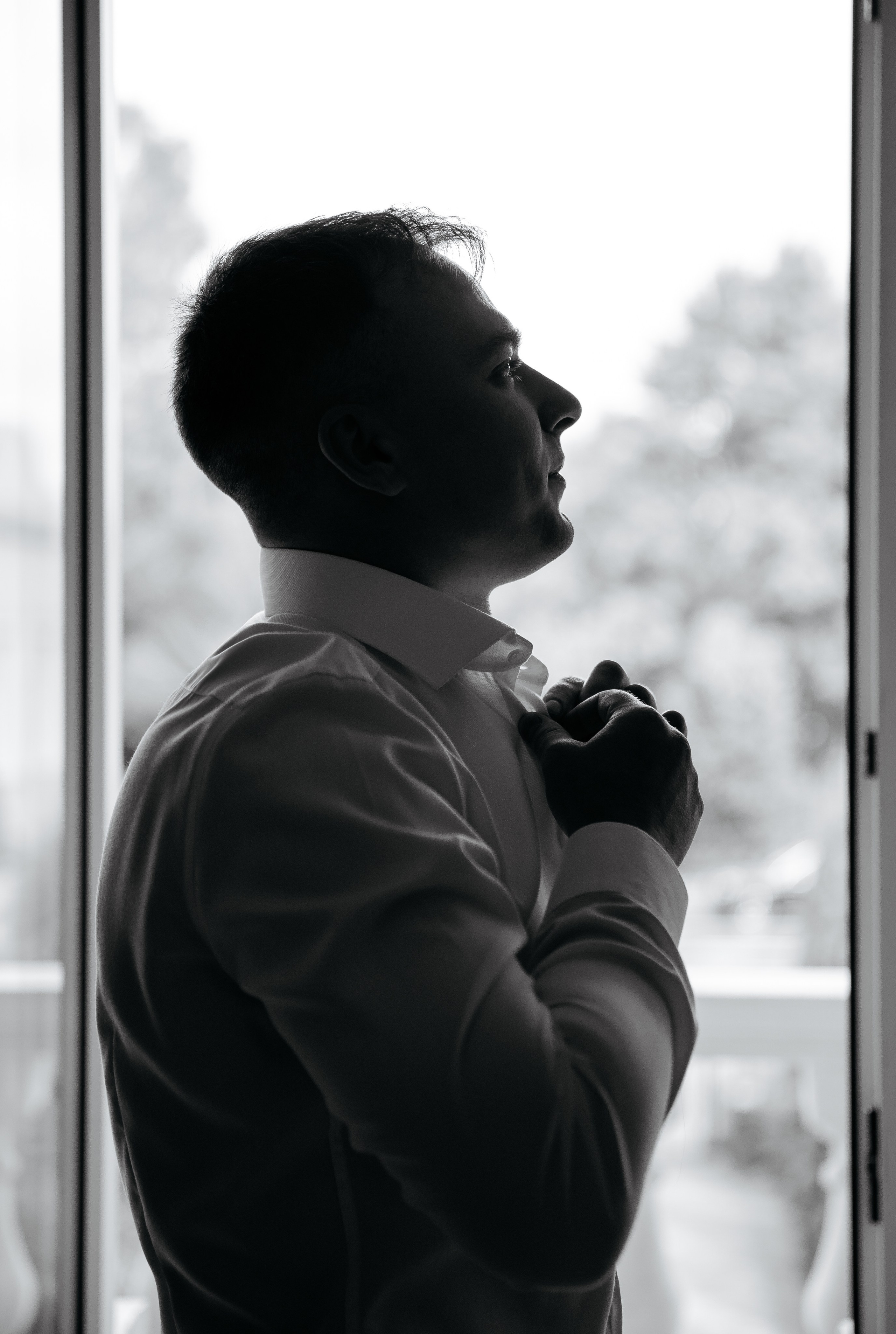 Волшебство уходит — Знаю. — И что мы будем делать? — Наслаждаться моментом. Свадебный фотограф в Санкт-Петербурге