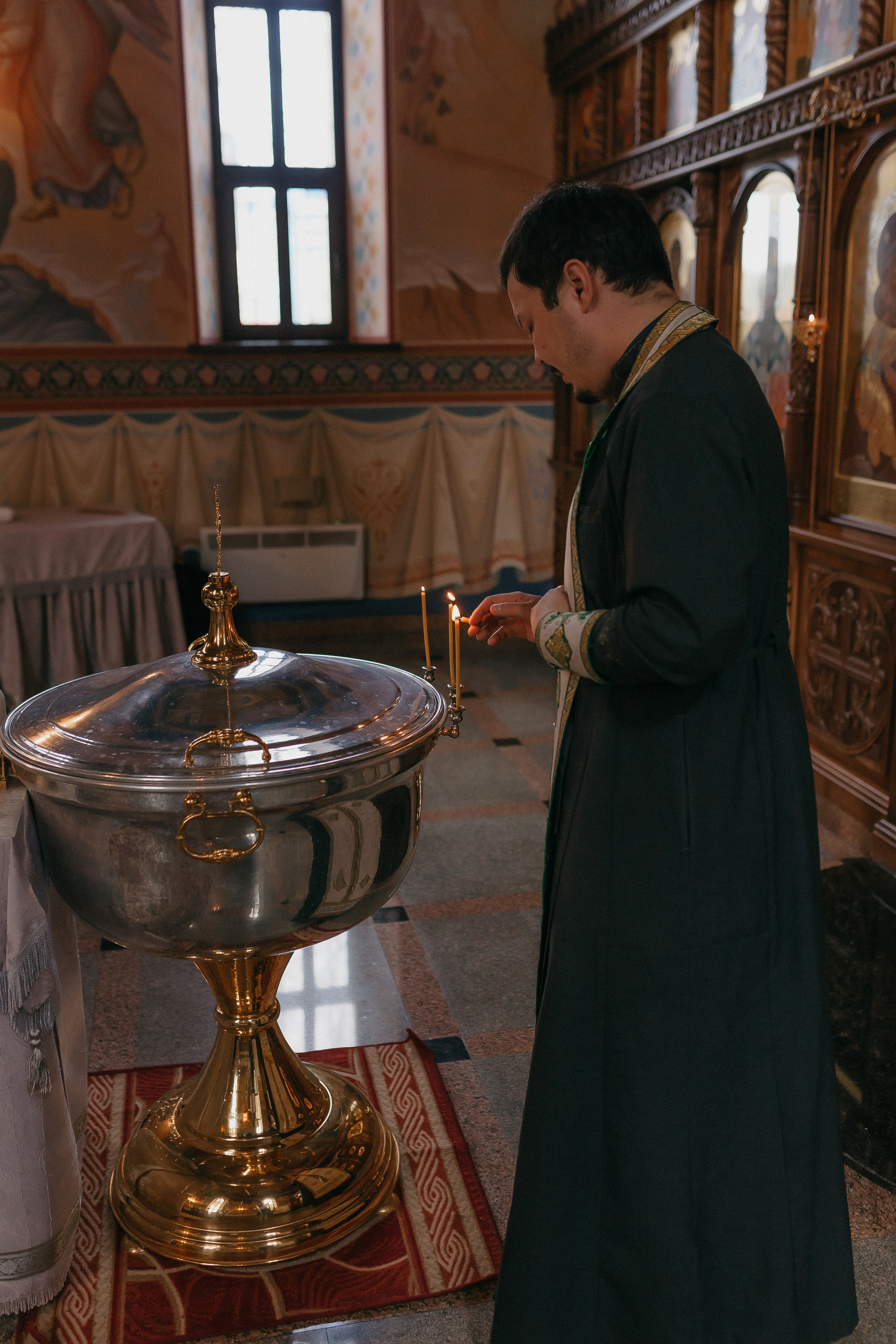 Крещение Артёма и Валерии. Храм Георгия Победоносца. Семейный фотограф в Сургуте