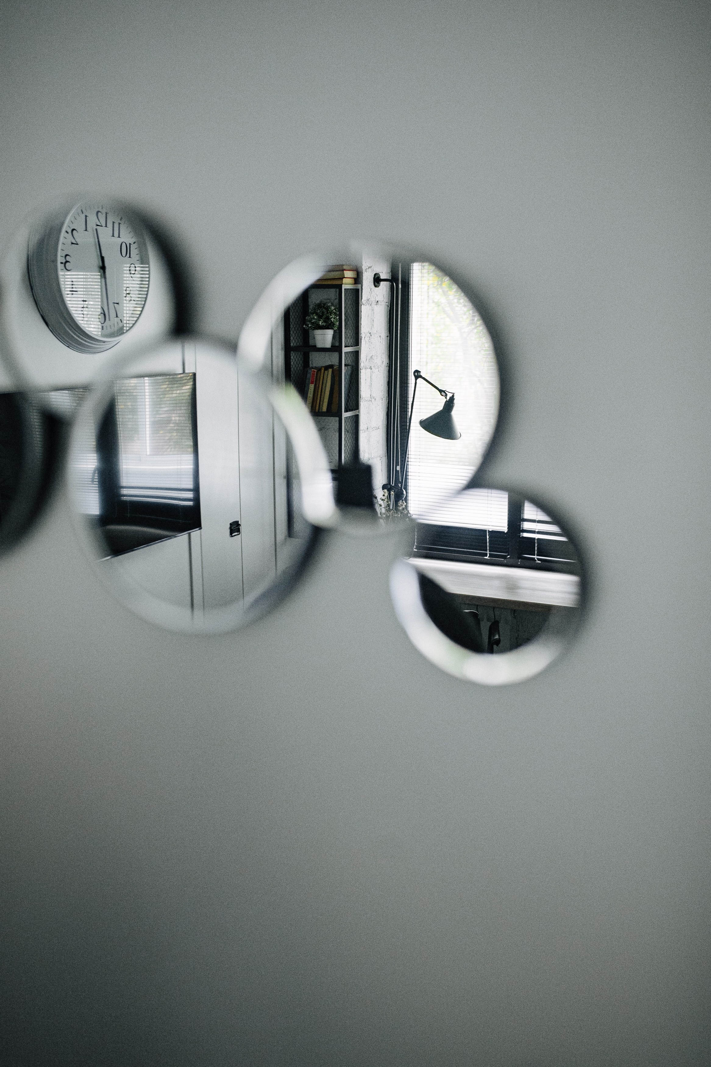 ЧБ лофт 28 кв. м. Фотограф Оля Батист