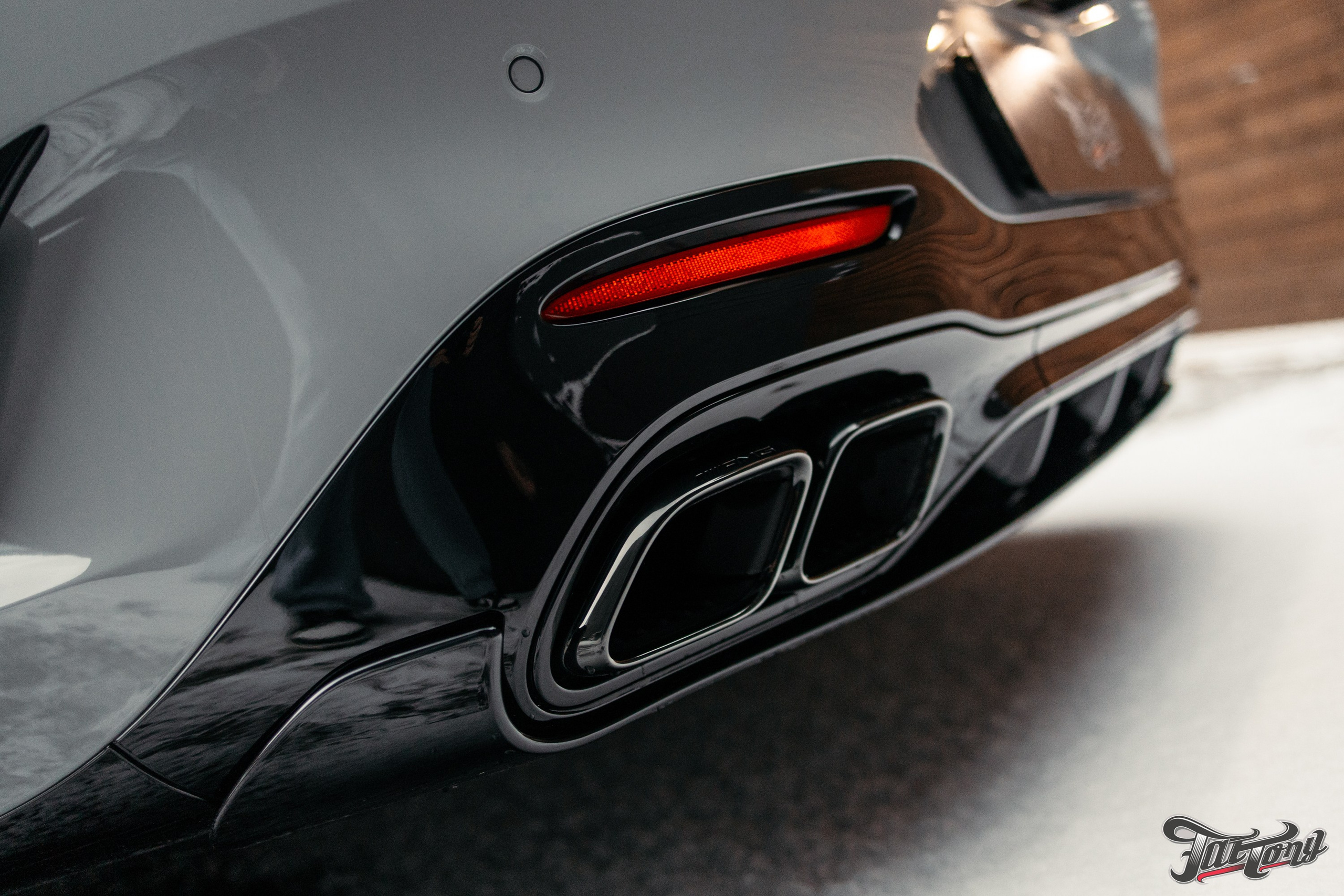 Mercedes SL63 amg классический карбон глянцевых элементов кузова. DeLorein