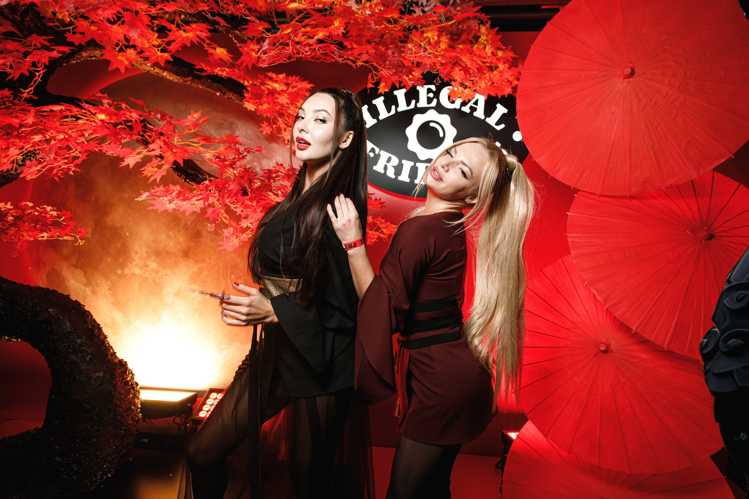 ILLEGAL FRIENDS | ASIA. СВОИ. ФОТООТЧЕТЫ-СОБЫТИЯ-МЕСТА