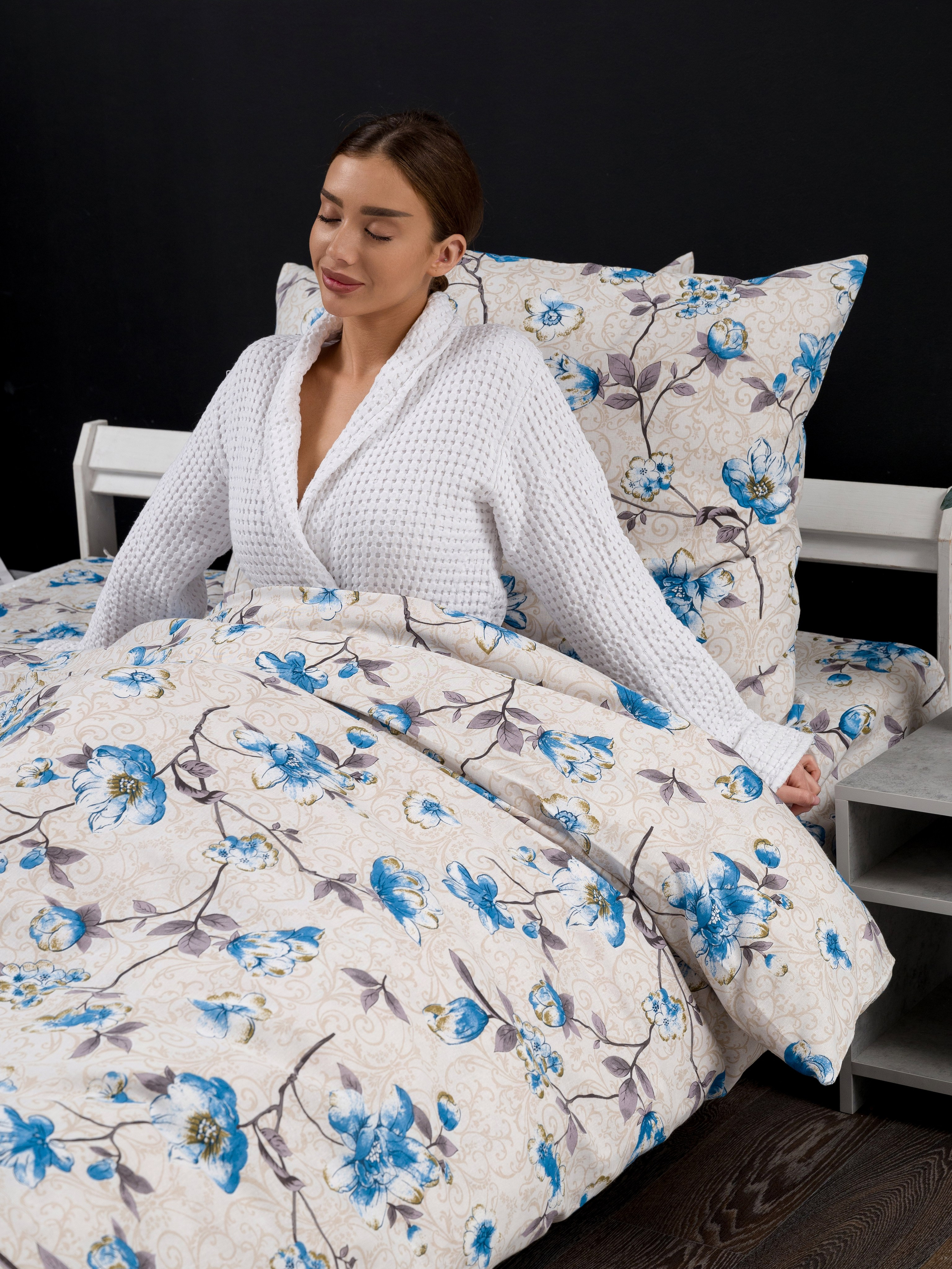 Съемка в студии «Изюм». Фотограф для маркетплейсов в г. Иваново Клещенок Юлия