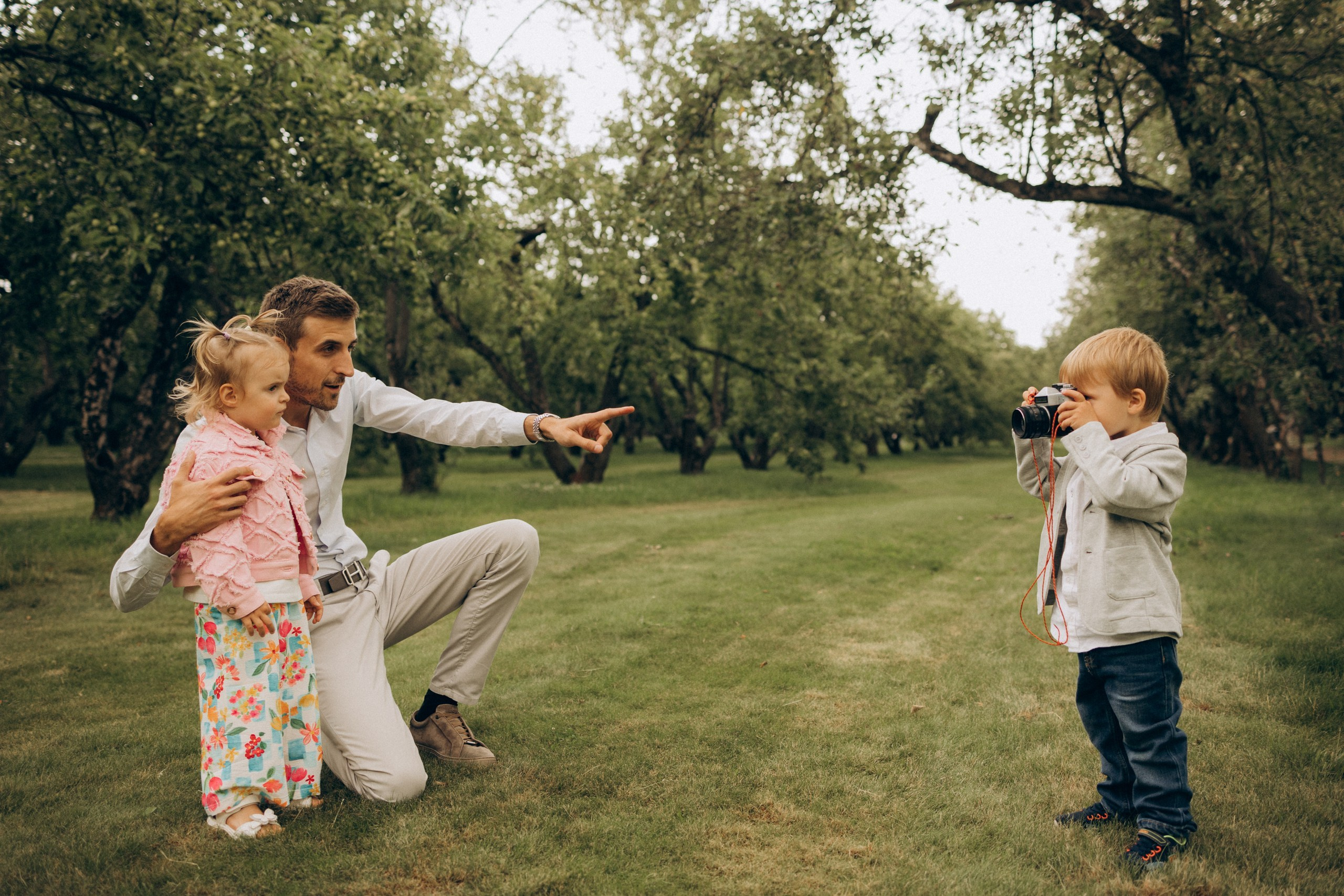 Семейная фотосессия, фотосессия поколения, фотосессия большой семьи, семейная фотосессия в парке, семейная фотосессия в Коломенском, Коломенское