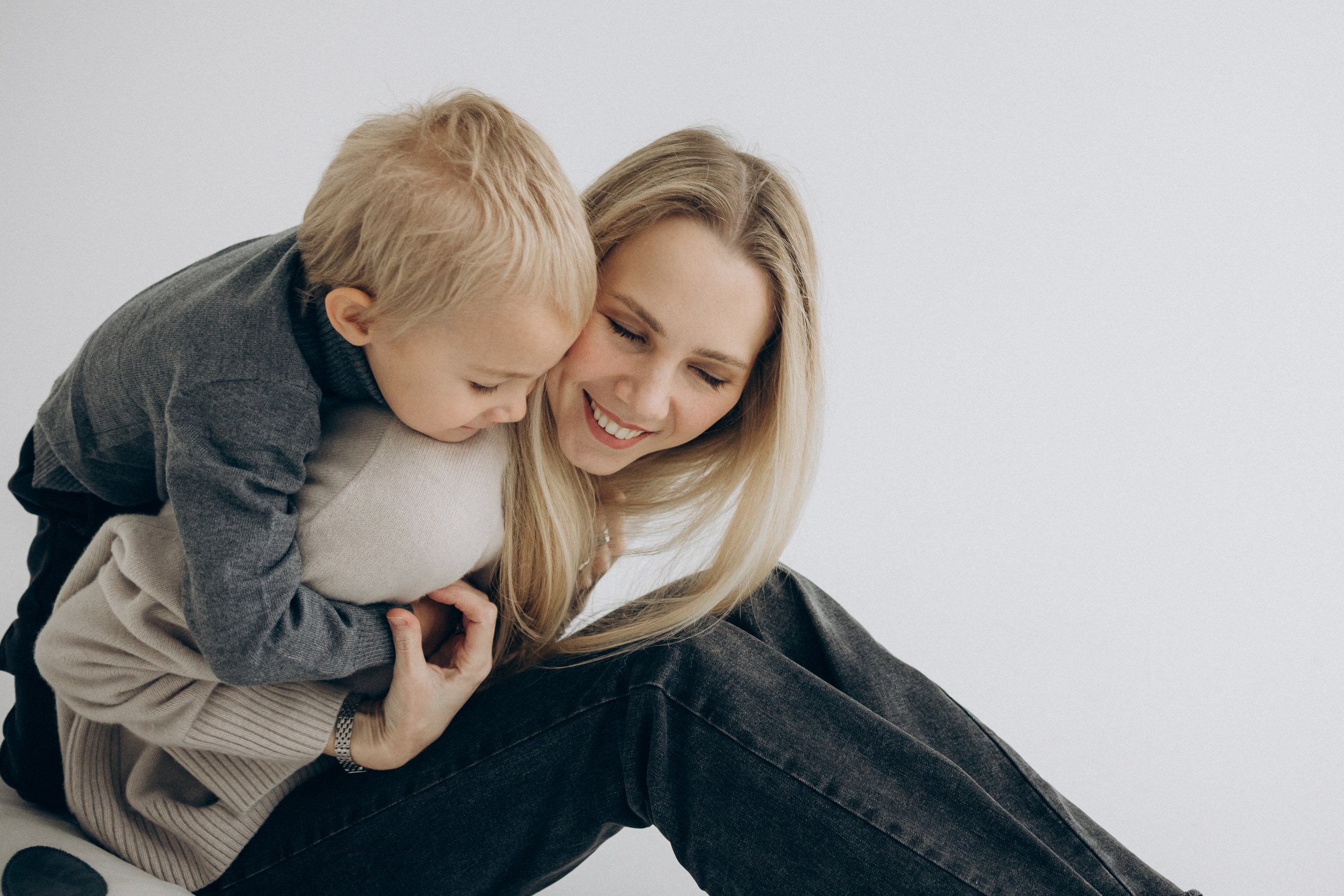 Семейная фотосессия Москва, семейный фотограф в Москве, семейная фотосессия, детский фотограф, семейная фотосессия в студии, семейная фотосессия с сыновьями