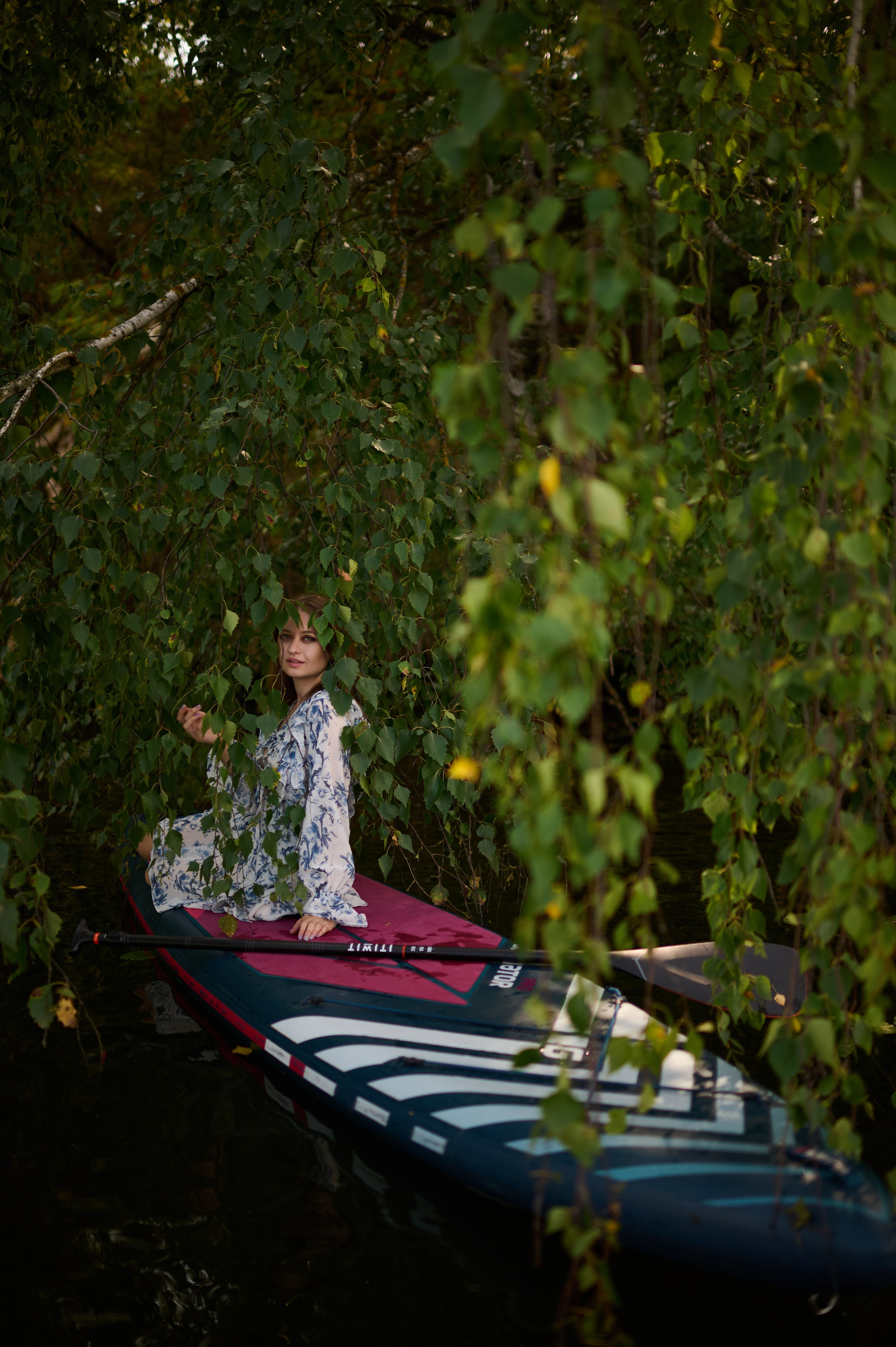 Маша. Фотосъемки на сапах, Москва. Сплавы на сапах