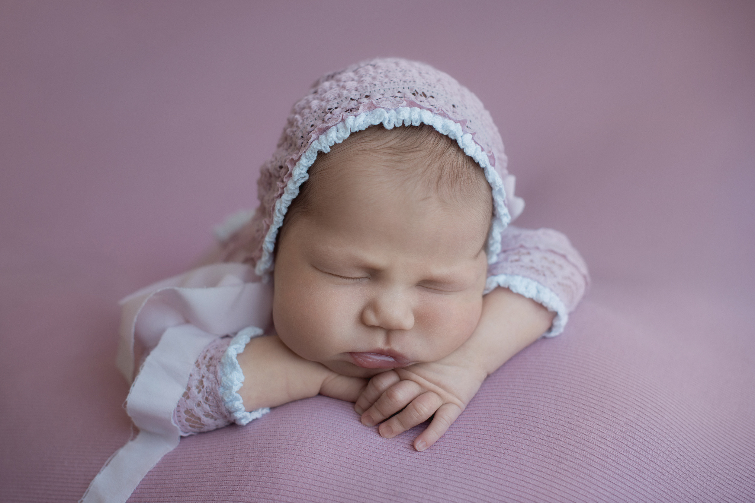 Фотосъемка новорожденного. Фотограф беременности, новорожденных и детей до года в Челябинске Волк