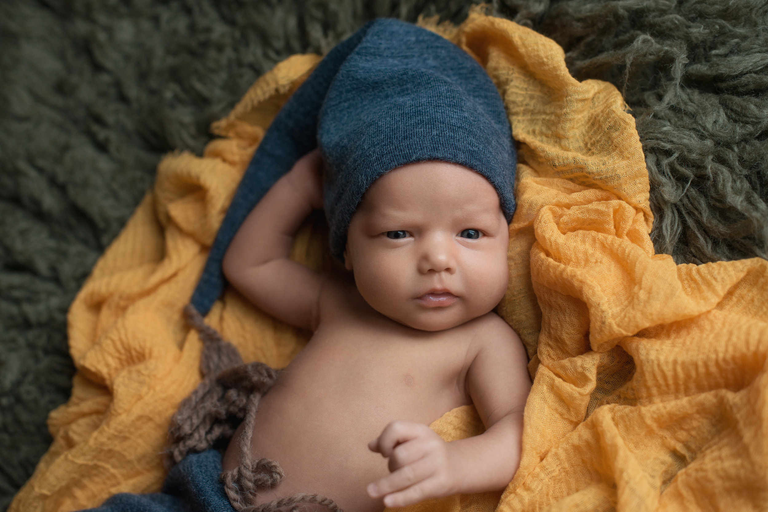 Фотосъемка новорожденного. Фотограф беременности, новорожденных и детей до года в Челябинске Волк