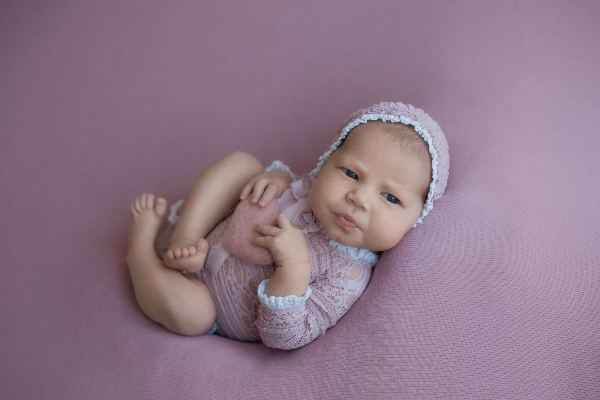 Фотосъемка новорожденного. Фотограф беременности, новорожденных и детей до года в Челябинске Волк