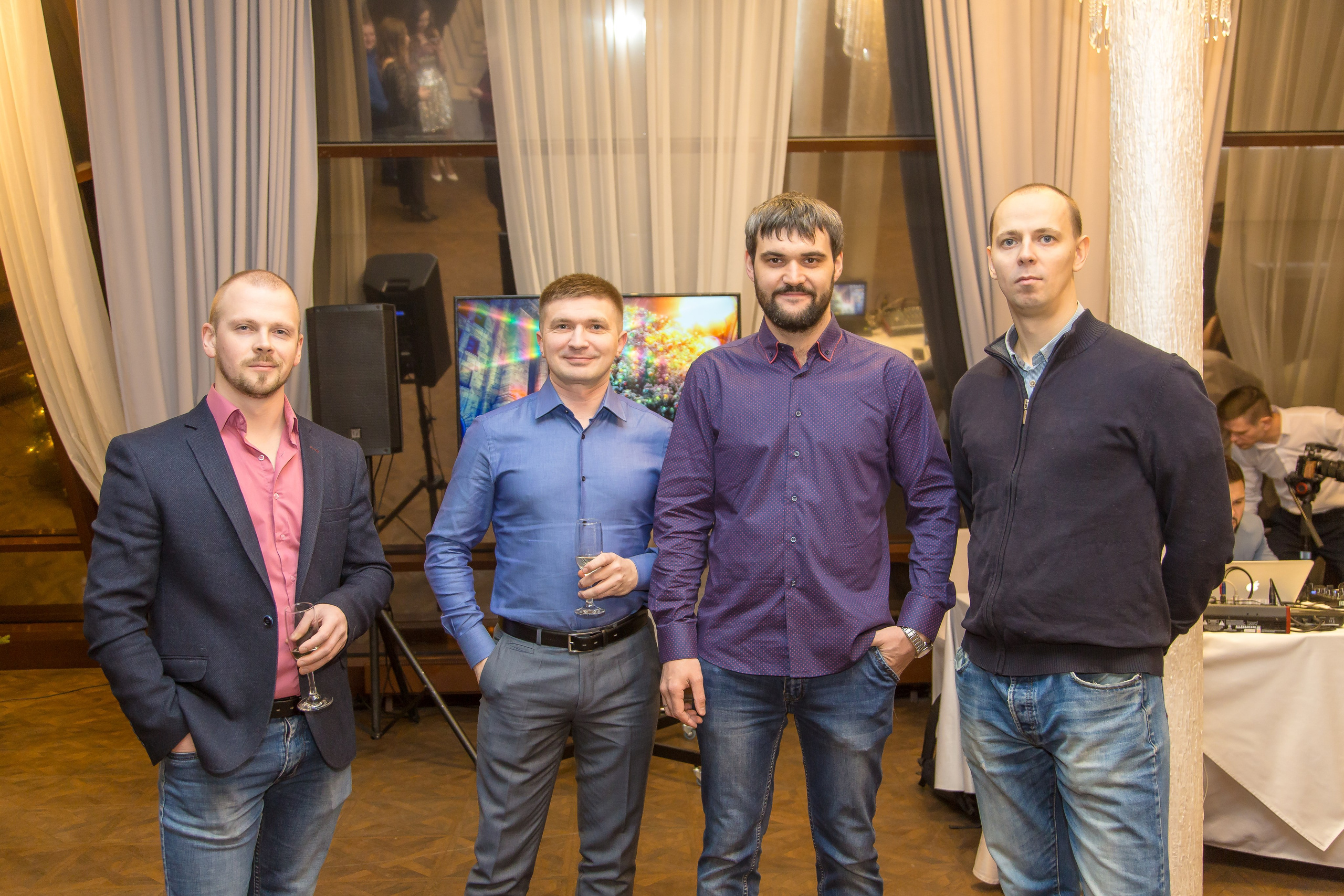 КОРПОРАТИВ НОВЫЙ ГОД. Главная