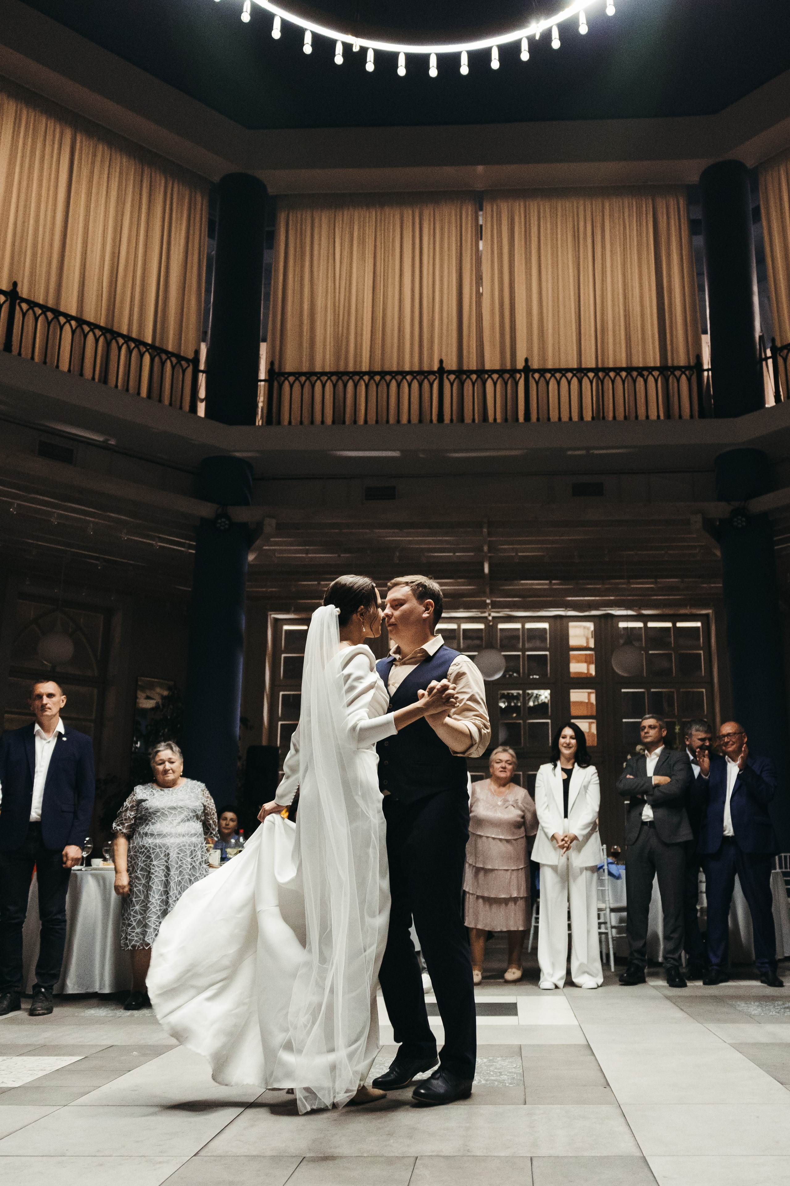 Свадебная фотосессия в парке Царицыно, Банкет в ресторане Пантеон. Свадебный фотограф Москва Анастасия Храмова