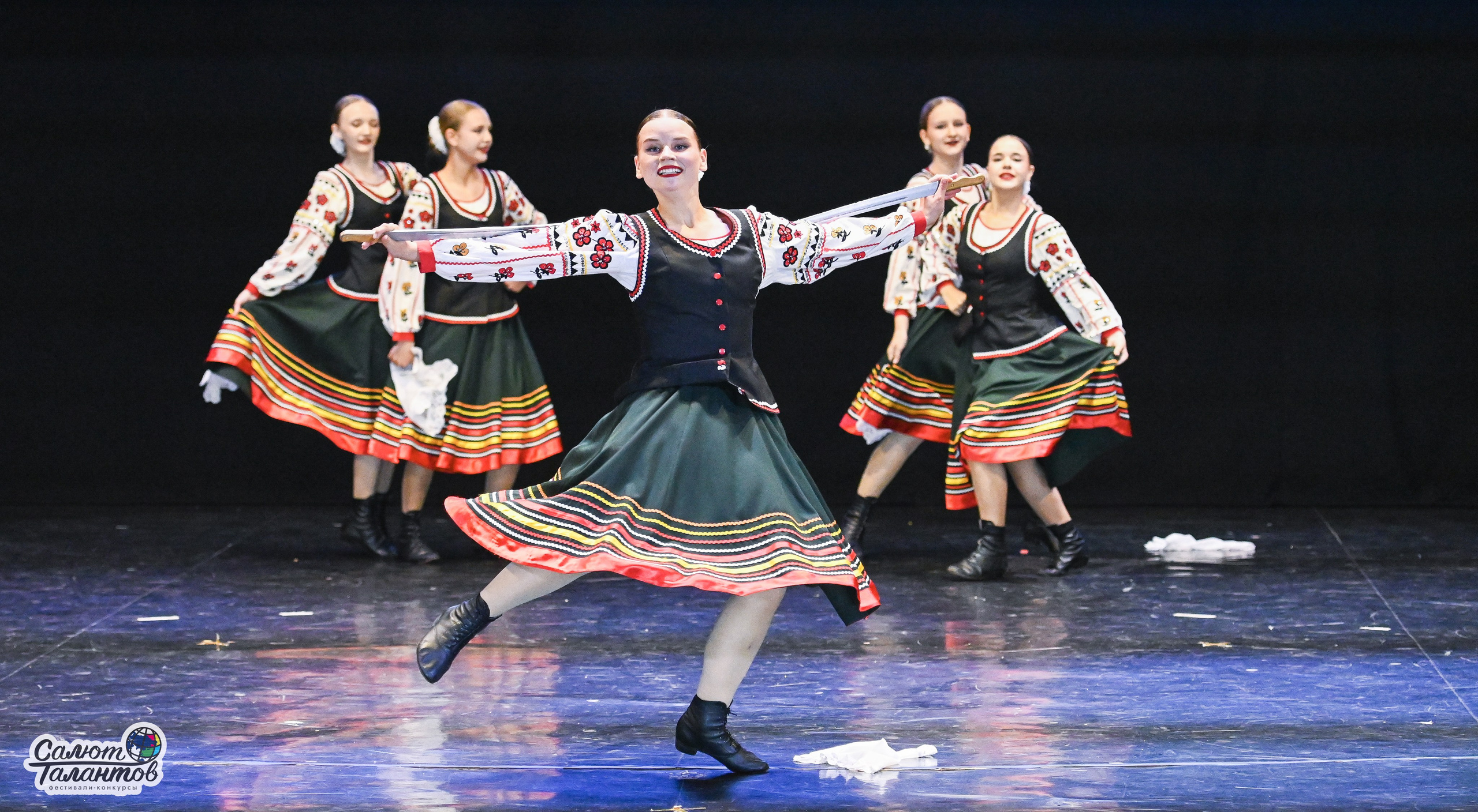 05.07.2025 «Салют Талантов» 10-й Фестиваль-Конкурс «ПО МЕСТАМ ВОИНСКОЙ СЛАВЫ» г. Волгоград. Медиастудия Фото Концепт