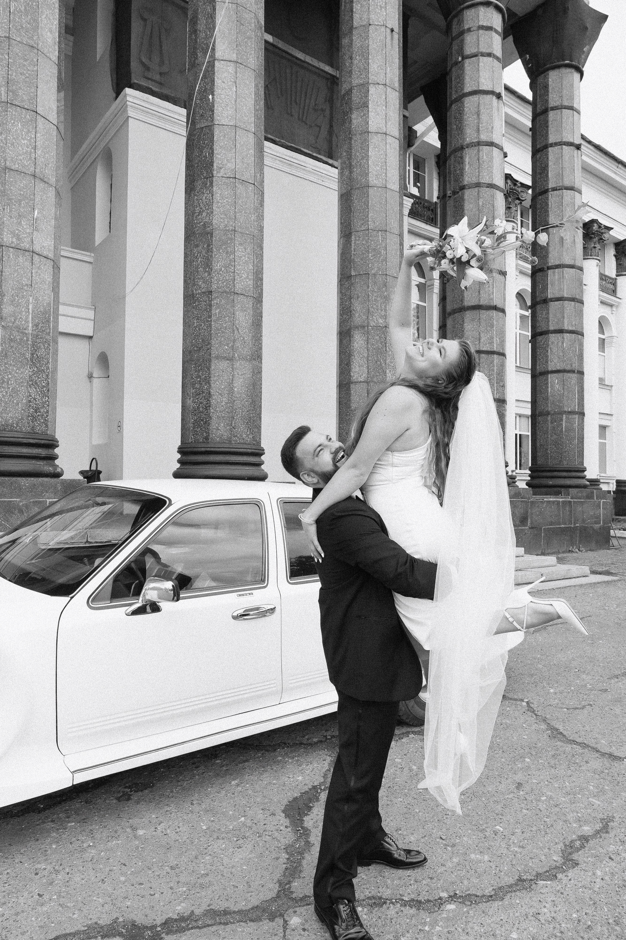 В&B Прогулка + ЗАГС. Свадебный, репортажный, семейный фотограф Елена Брюхова