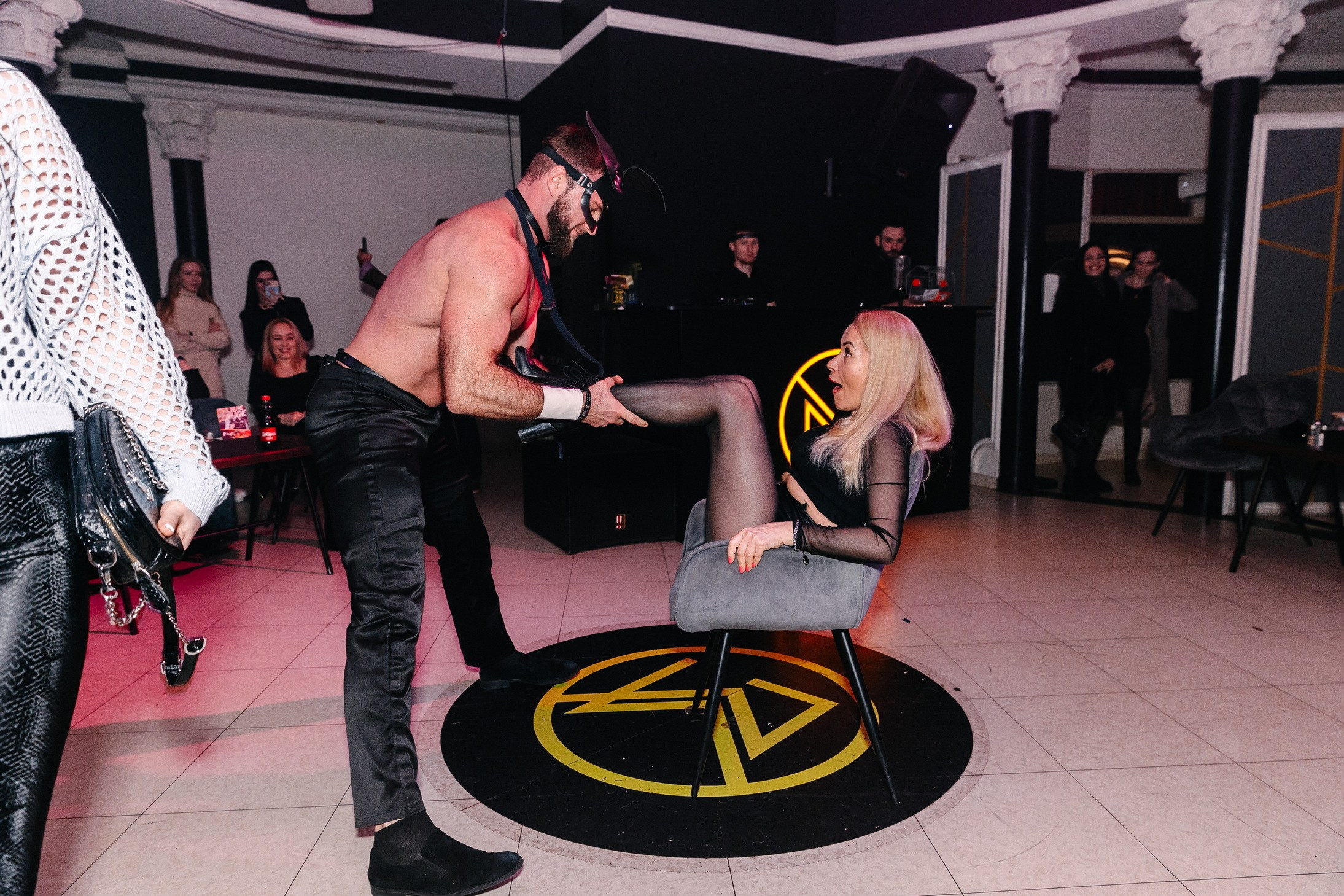 8 марта в лаунж-баре Major 2024. Свадебный, семейный и детский фотограф в Калининграде Елена Кравцова