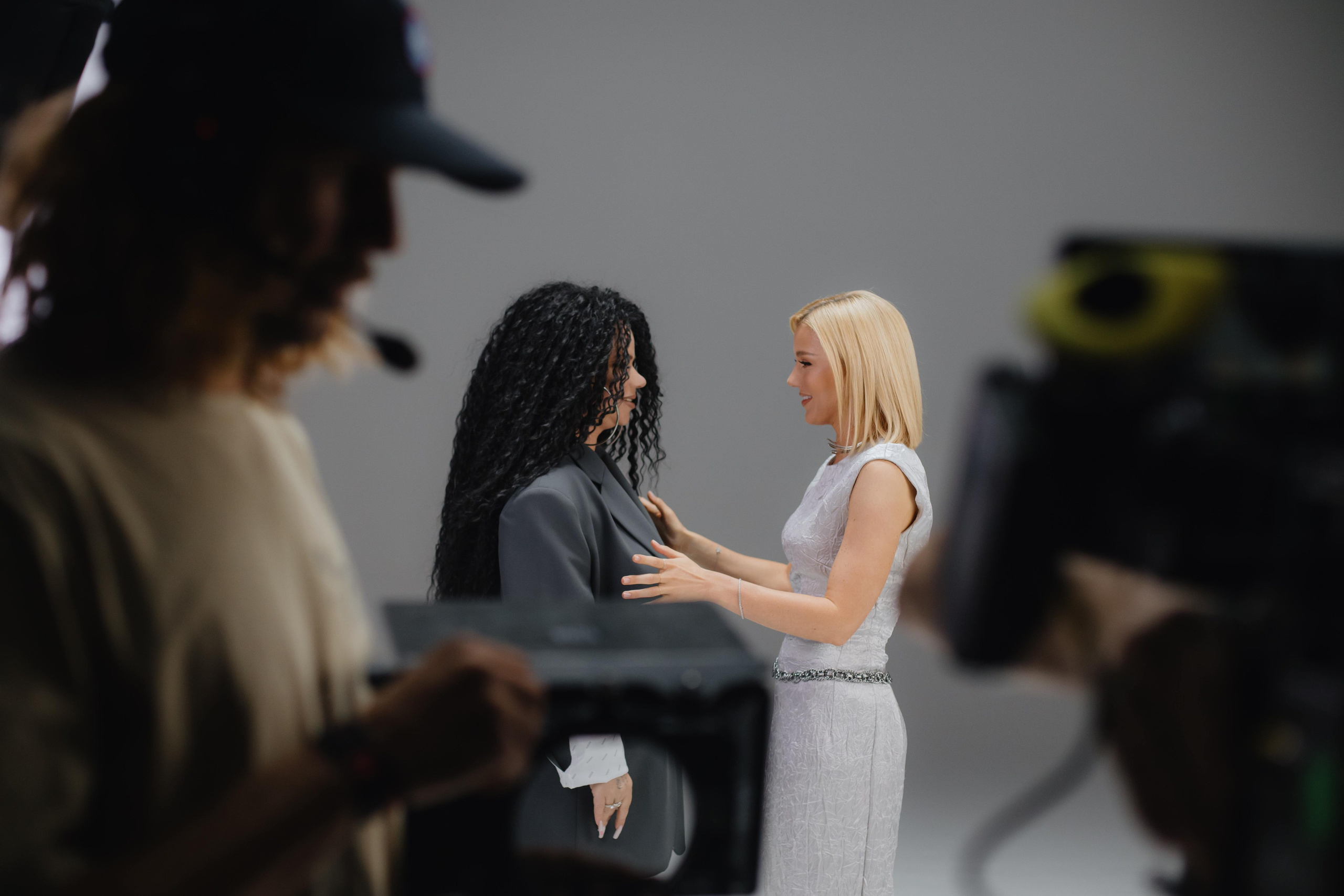 Съемка клипа Юлианны Карауловой и Бьянки. Фотограф в Москве и Санкт-Петербурге Дарина