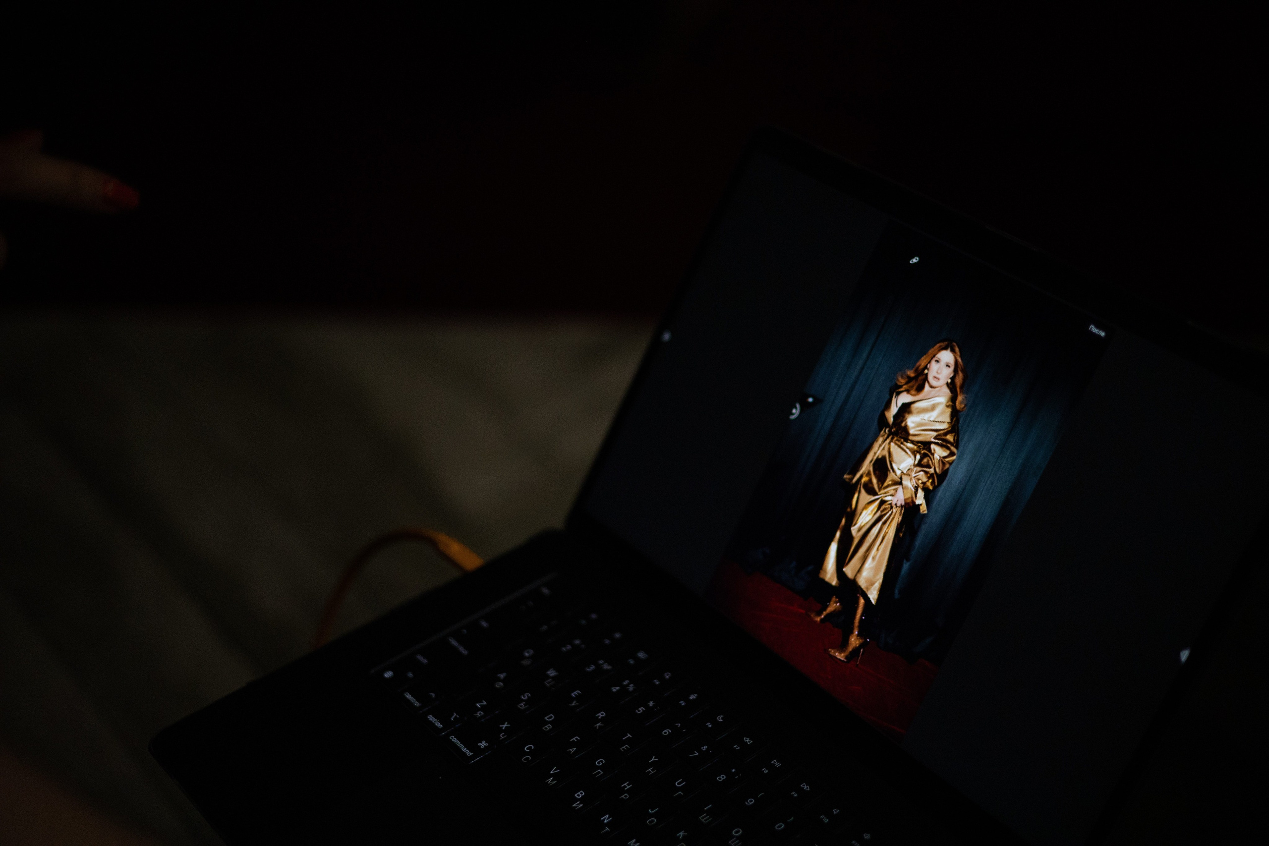 Backstage для журнала «Караван историй» с Юлией Куварзиной. Фотограф в Москве и Санкт-Петербурге Дарина