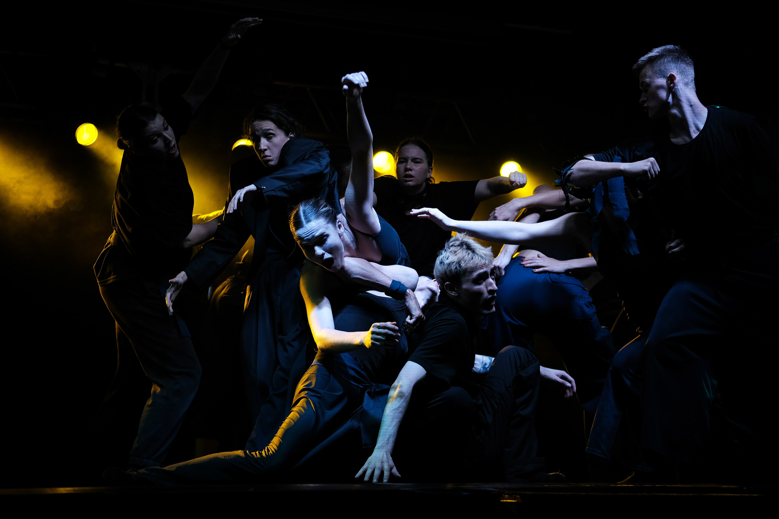 Показ лаборатории ЛОДКА. LIYALEE PHOTO