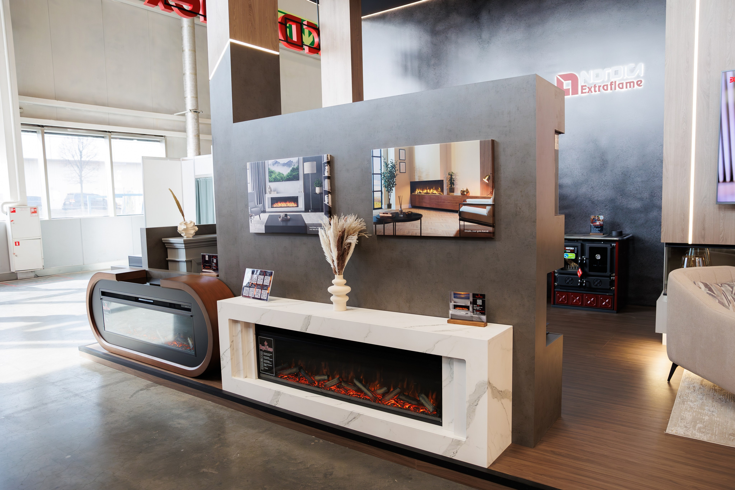 Выставка Royal Flame. Фотосъёмка для бизнеса — предметное фото, репортаж с мероприятий, портреты людей, съёмка интерьера и экстерьера