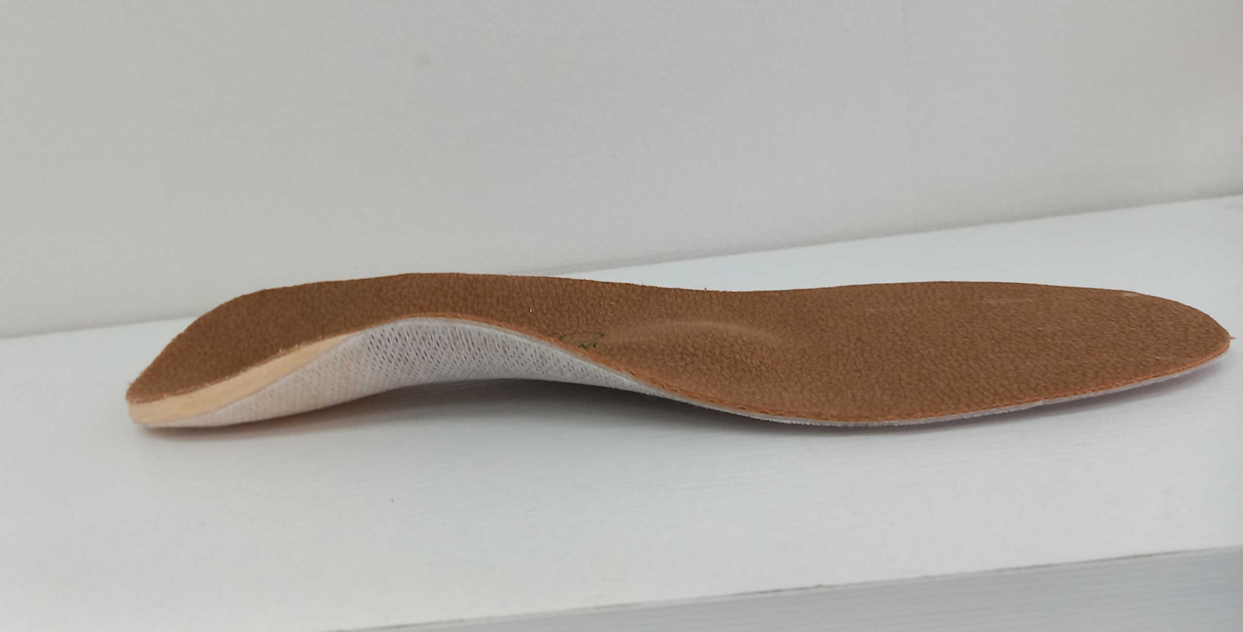 Индивидуальная ортопедическая стелька при пяточной шпоре. Подолог г. Хабаровск — центр здоровой стопы «FOOTTIME»