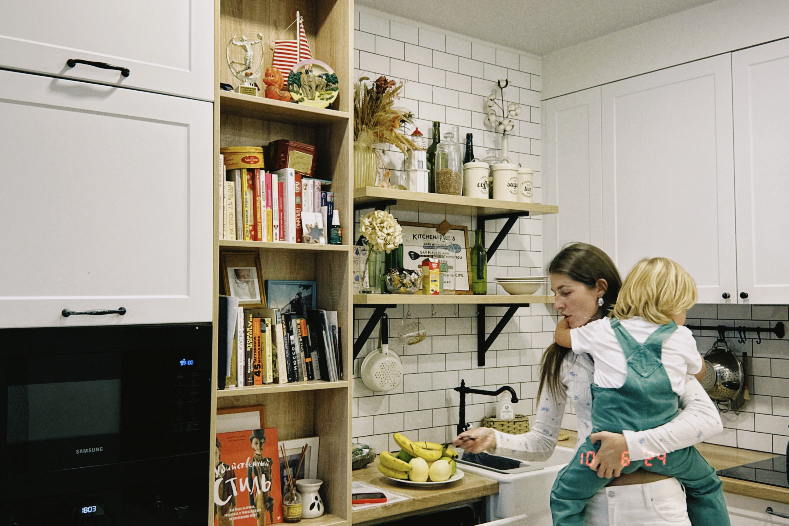 Домашняя репортажная фотоссесия. Портретный, свадебный, репортажный фотограф во Владивостоке Юлиана Джули Фокс