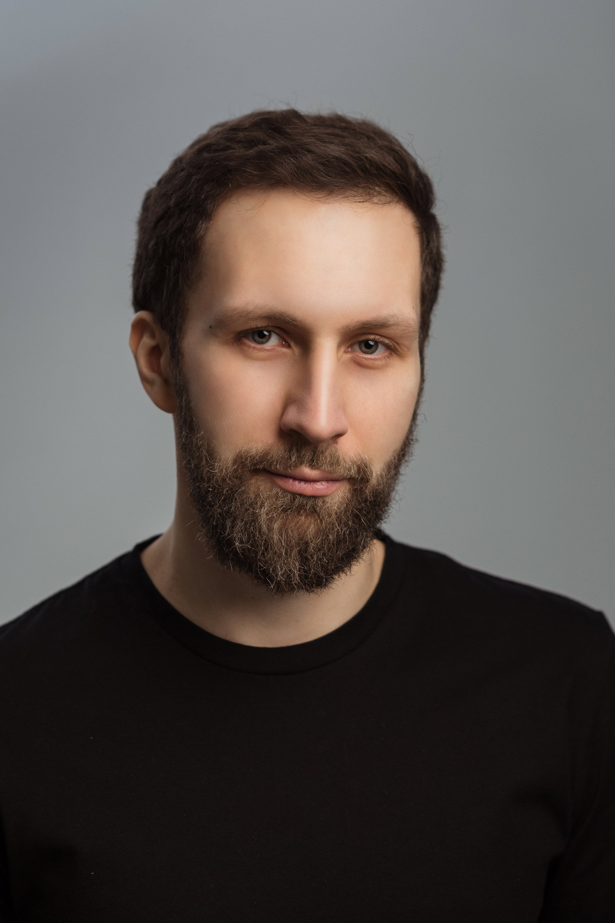 Персональная фотосессия Владимира в фотостудии Луч Таганрог. Свадебный и семейный фотограф в Таганроге Бакарюк Антон