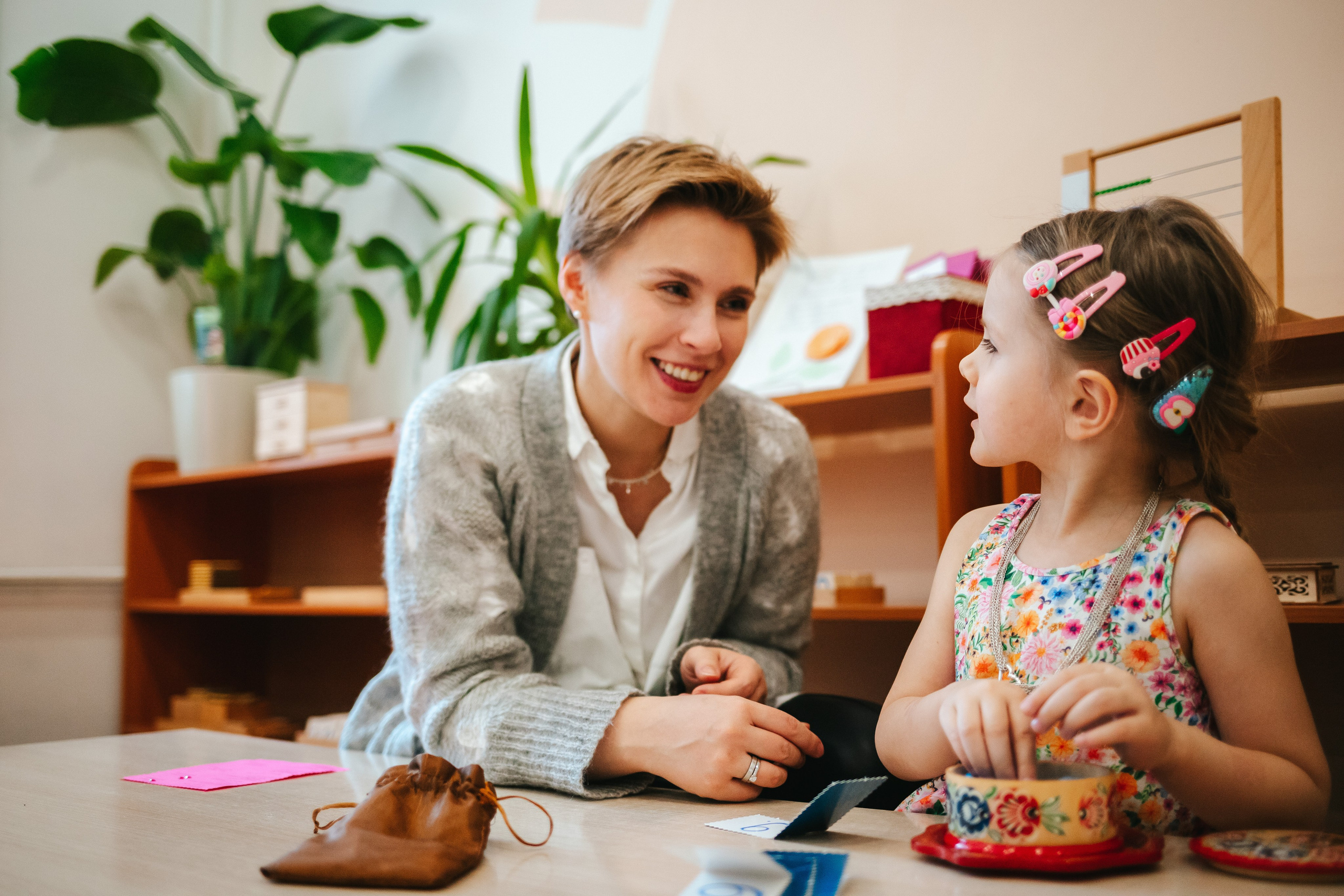 8 марта в Монтессори-саду. Семейный lifestyle фотограф в Санкт-Петербурге Людмила Пахомова