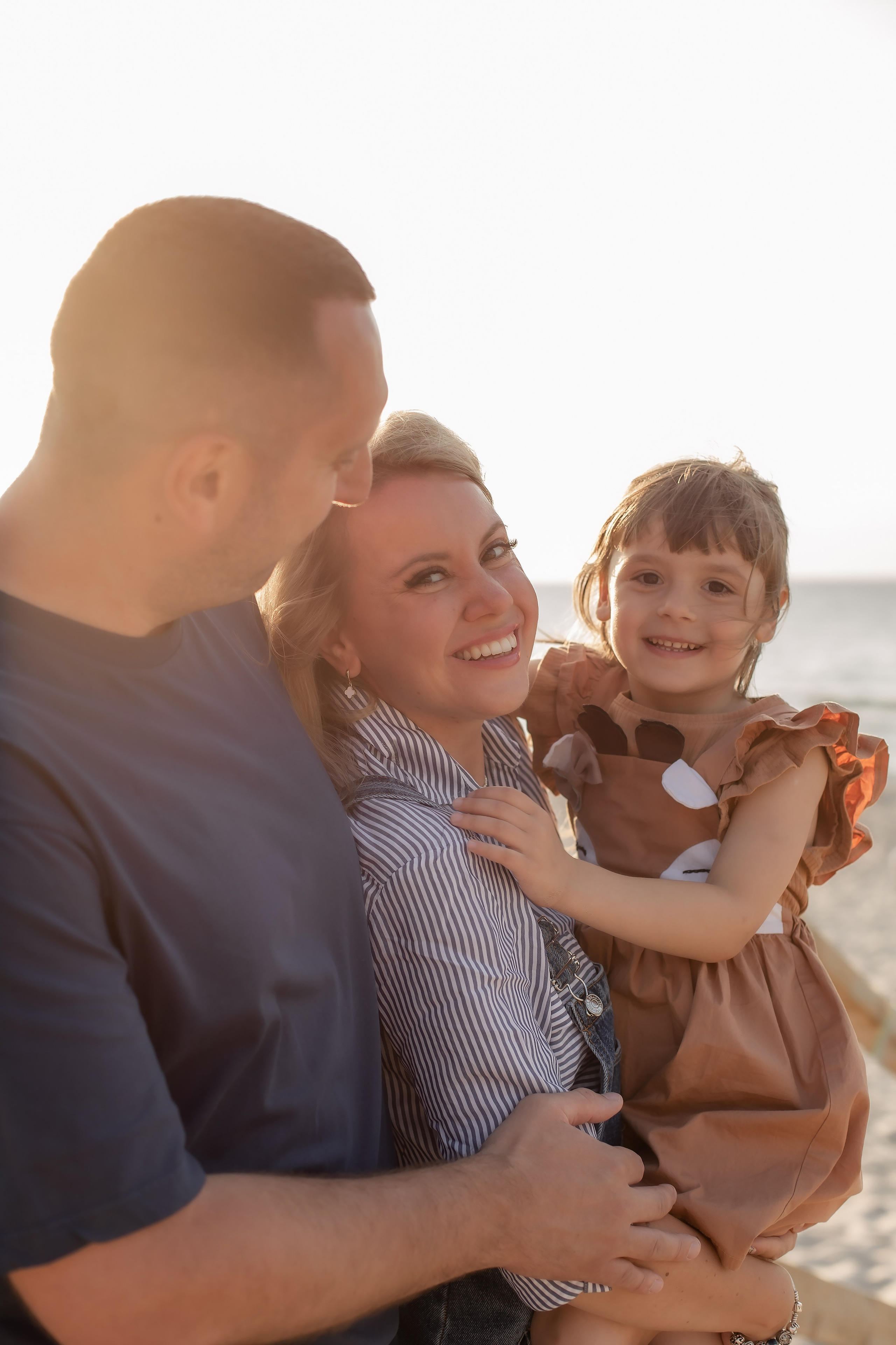 Есеня и родители. Малиновка. Фотограф в Калининграде Решетникова Алина