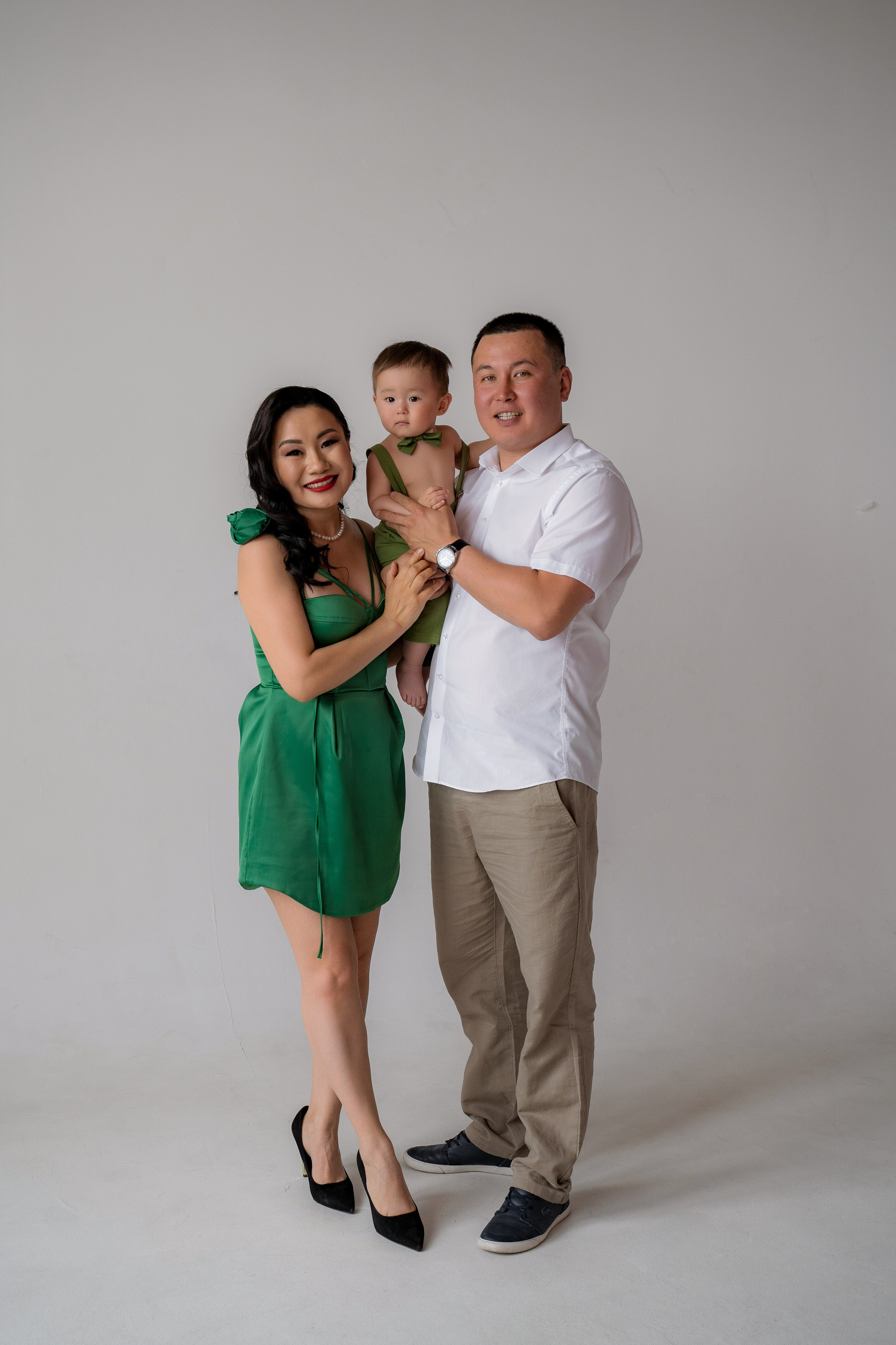 Cake Smash. Фотостудия Малина в городе Улан-Удэ. Фотограф Ирина Жарникова