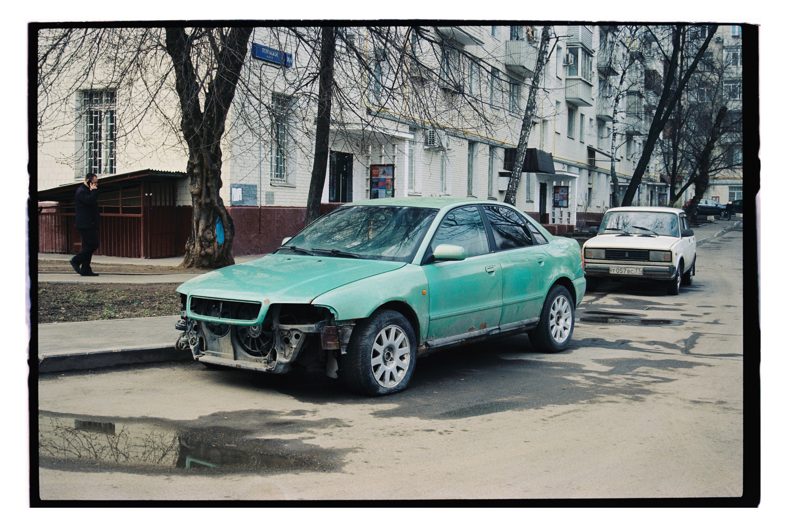 CARS. ANNA — PHOTOGRAPHER