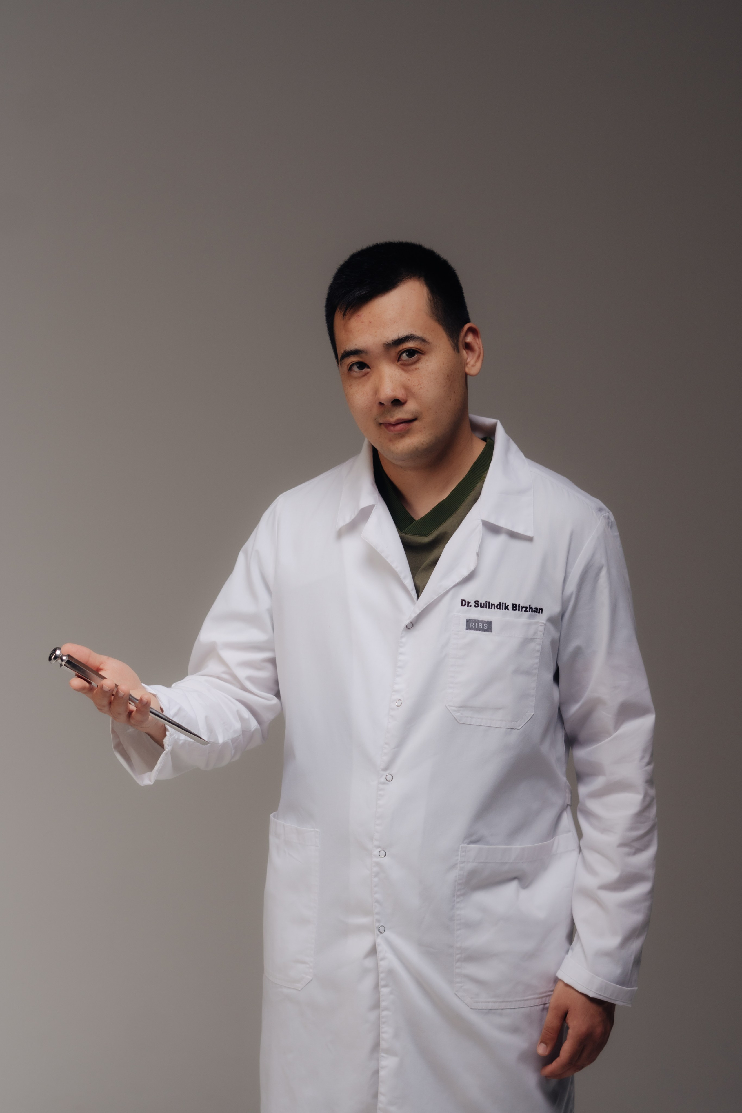 Сүйіндік Біржан Есжанұлы. Уличный и студийный фотограф в Астане Ержанов Нурасыл