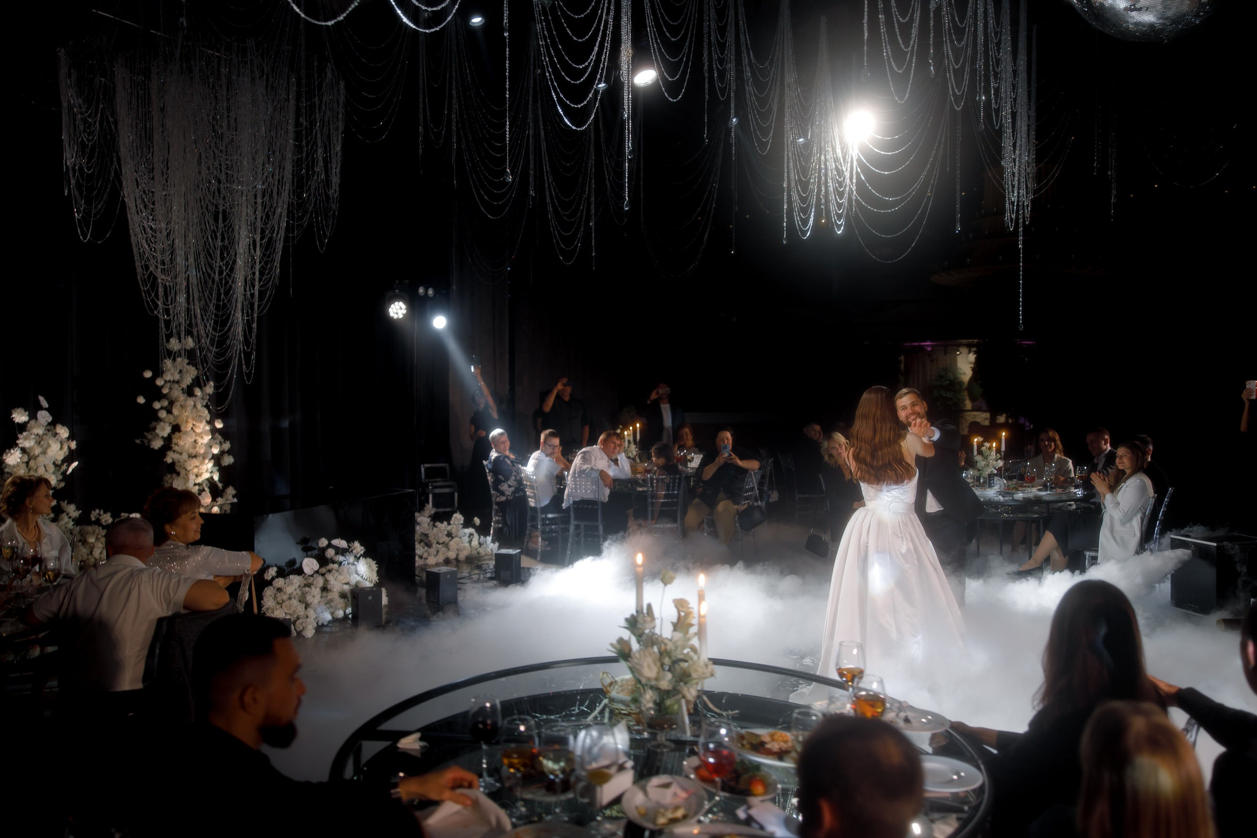 Аполлинария & Александр. Yura Rush Свадебный фотограф Тюмень