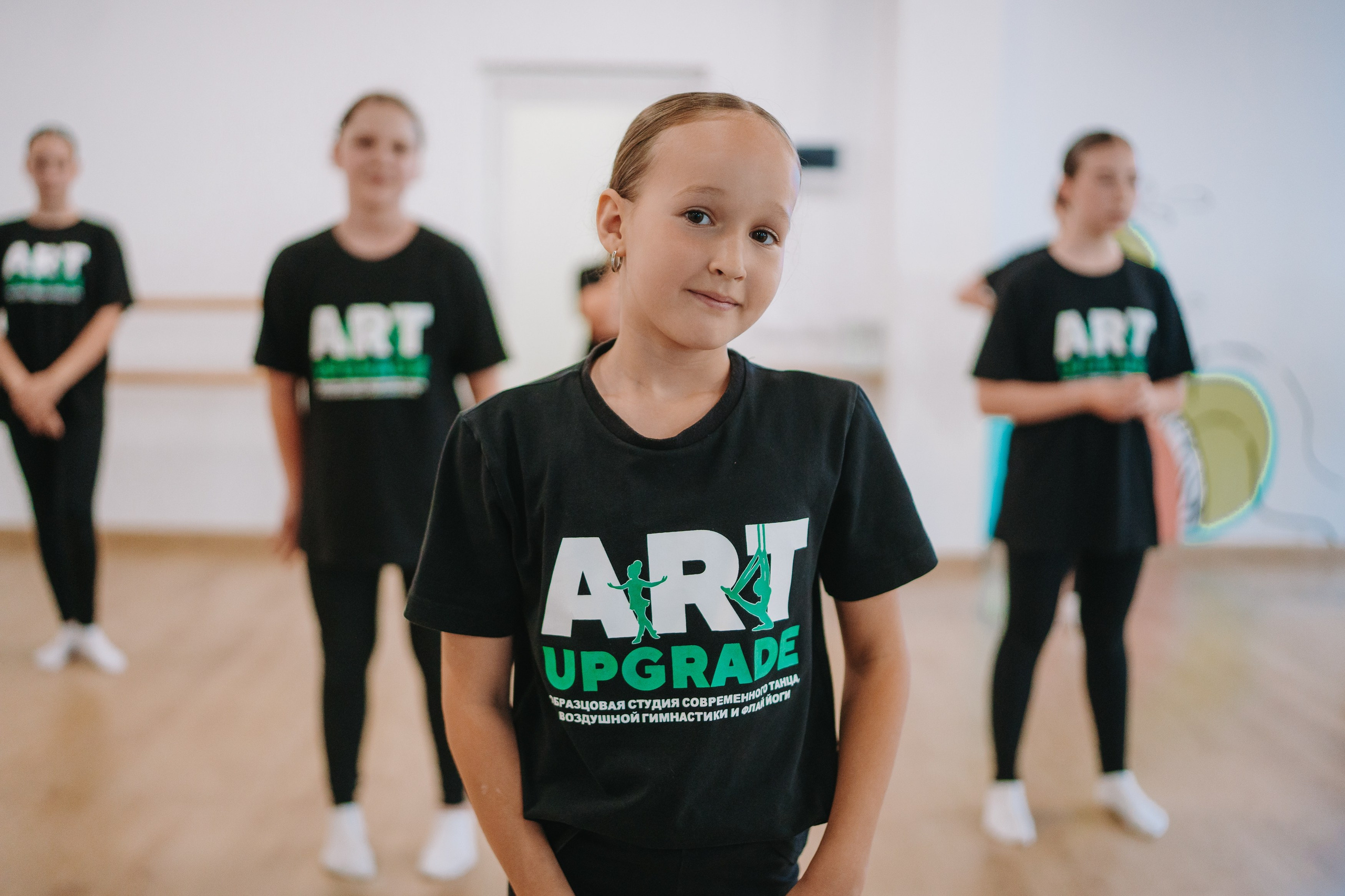 Фотосъёмка для школы танцев Art Upgrade в Нагаево | Контент для социальных сетей и сайта