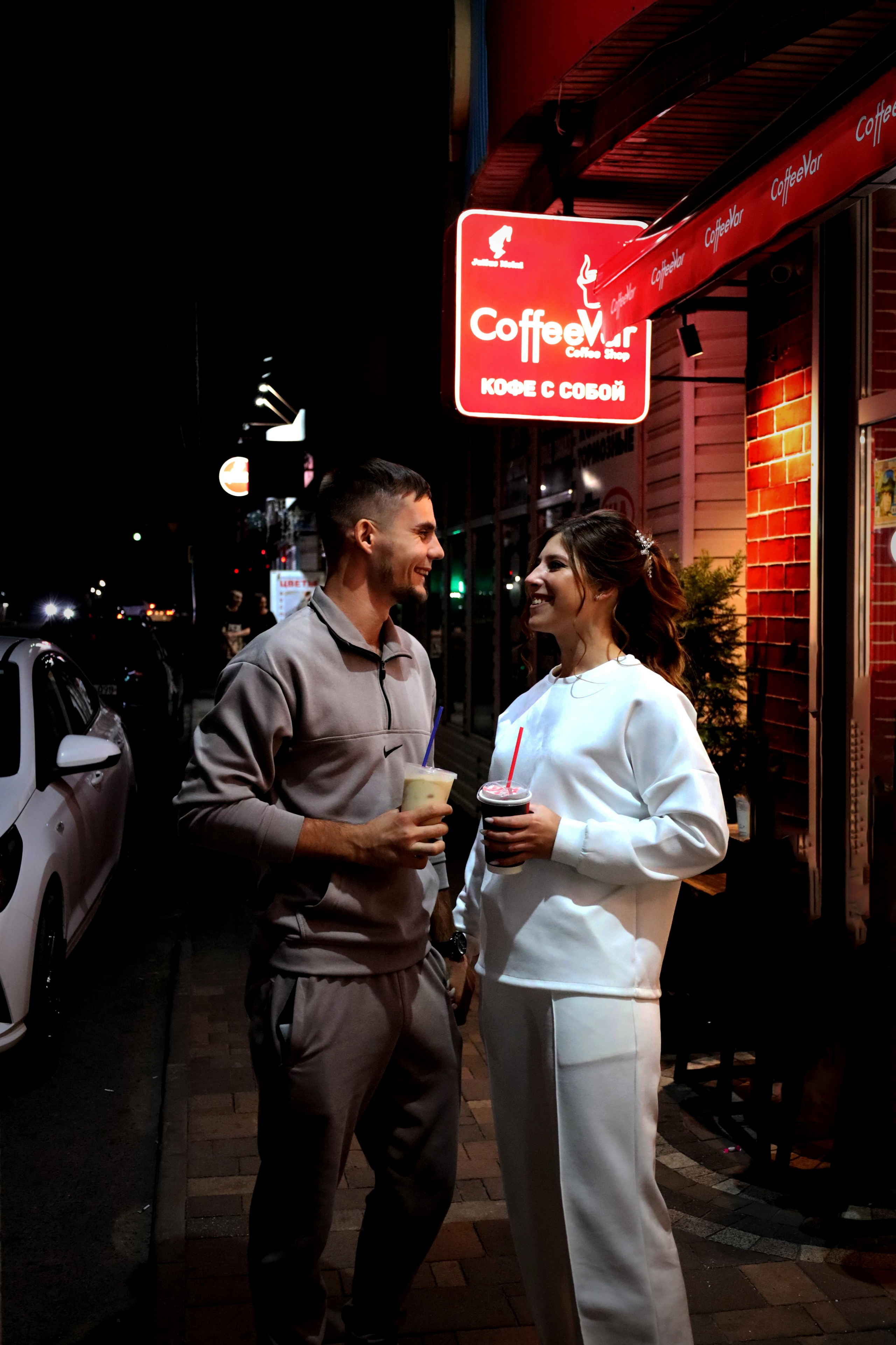 Знакомство с молодоженами. Свадебный фотограф ростовская область