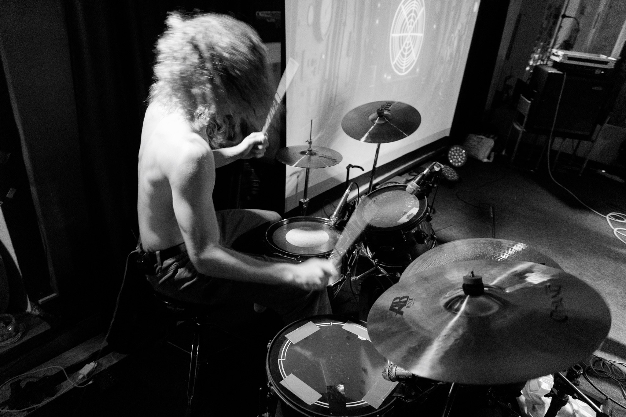 October showcase, 10.10.25, TAGO)))MAGO)))