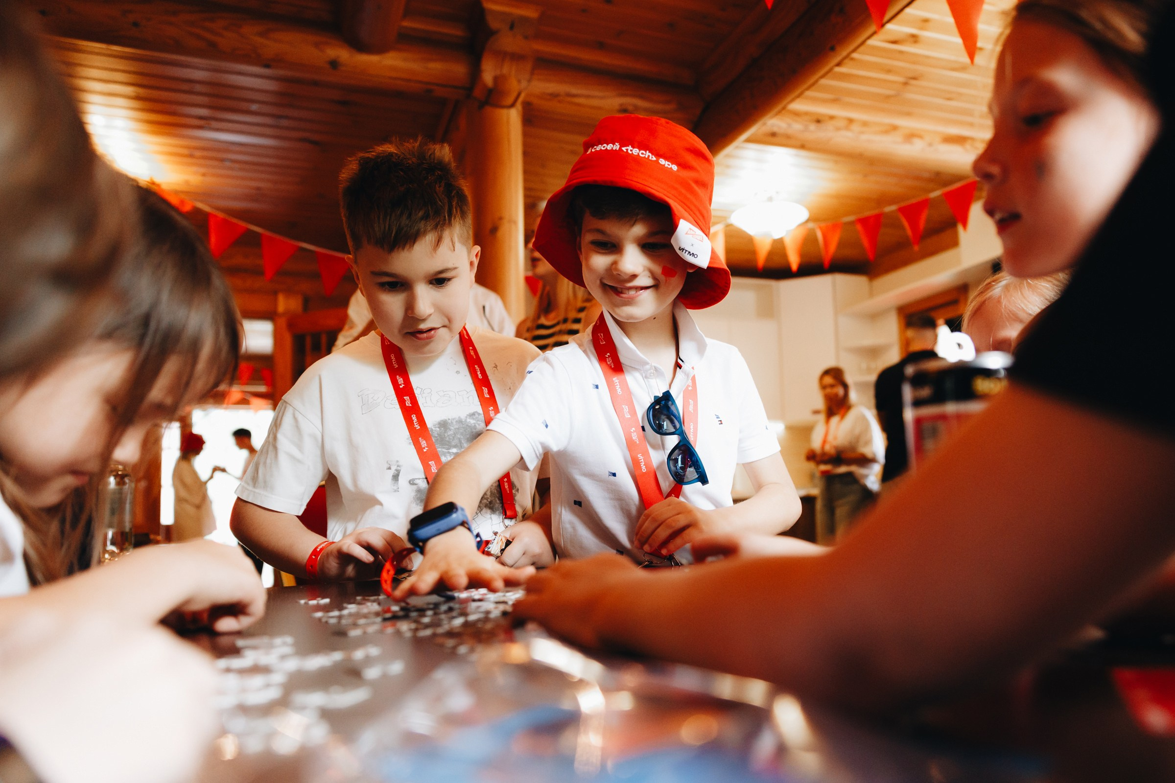 South HUB Family. South HUB