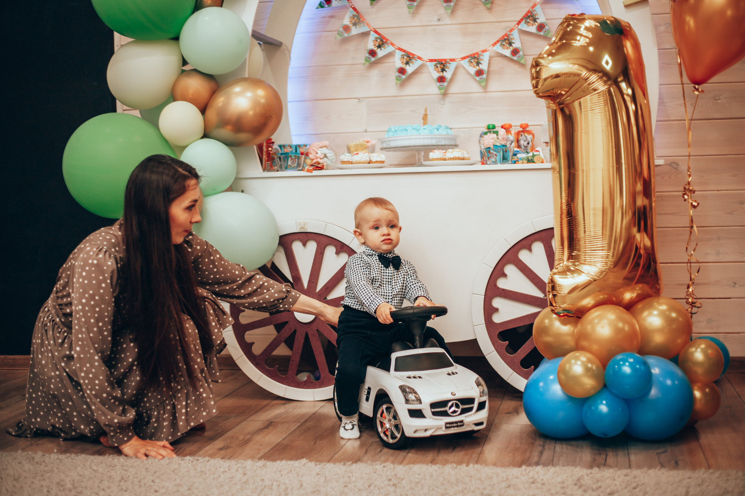 День Рожднения Димы 1 годик. Семейный и детский фотограф в г. Новосибирске Макеева Анастасия