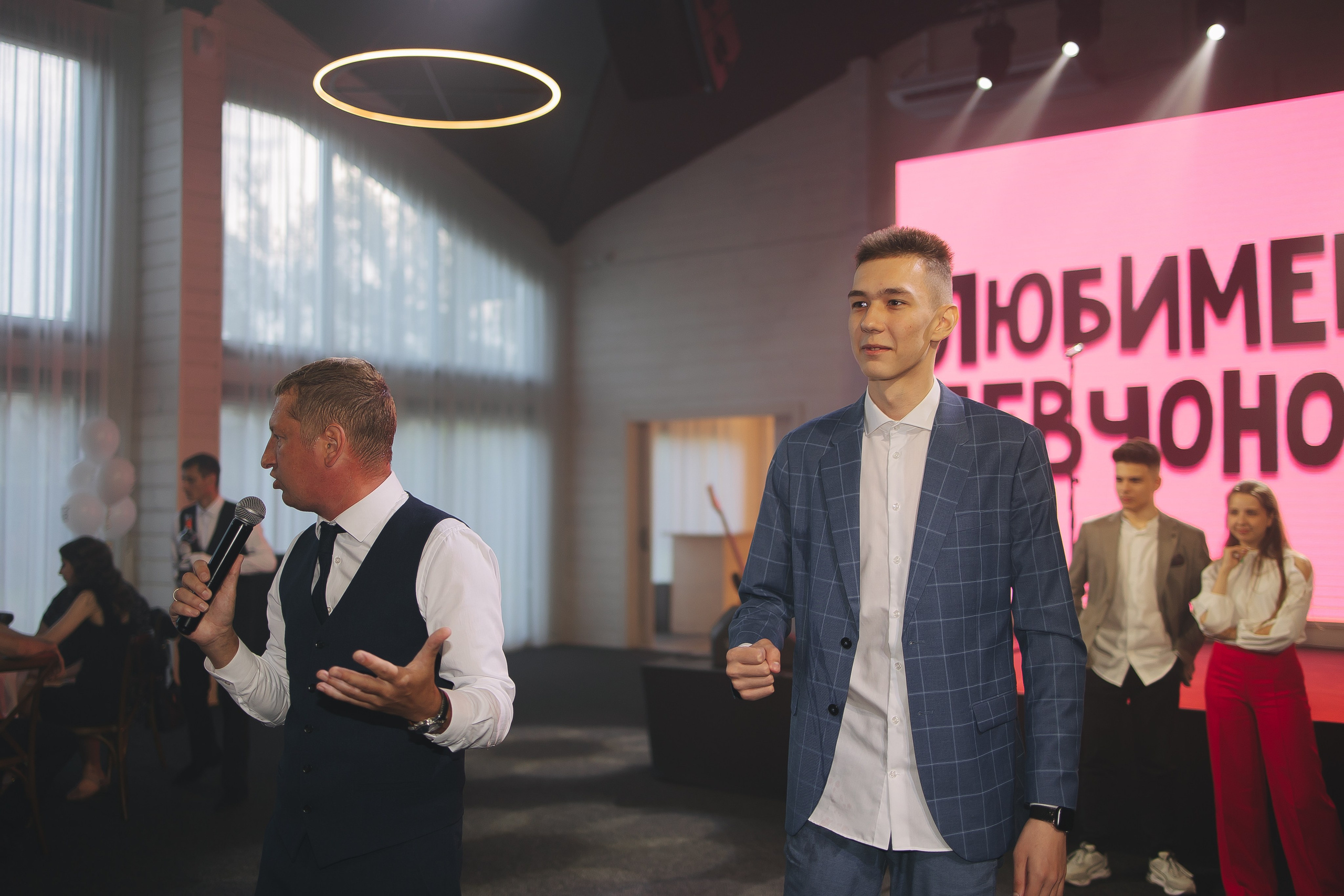 Выпускной Сосны. Свадебный и женский фотограф