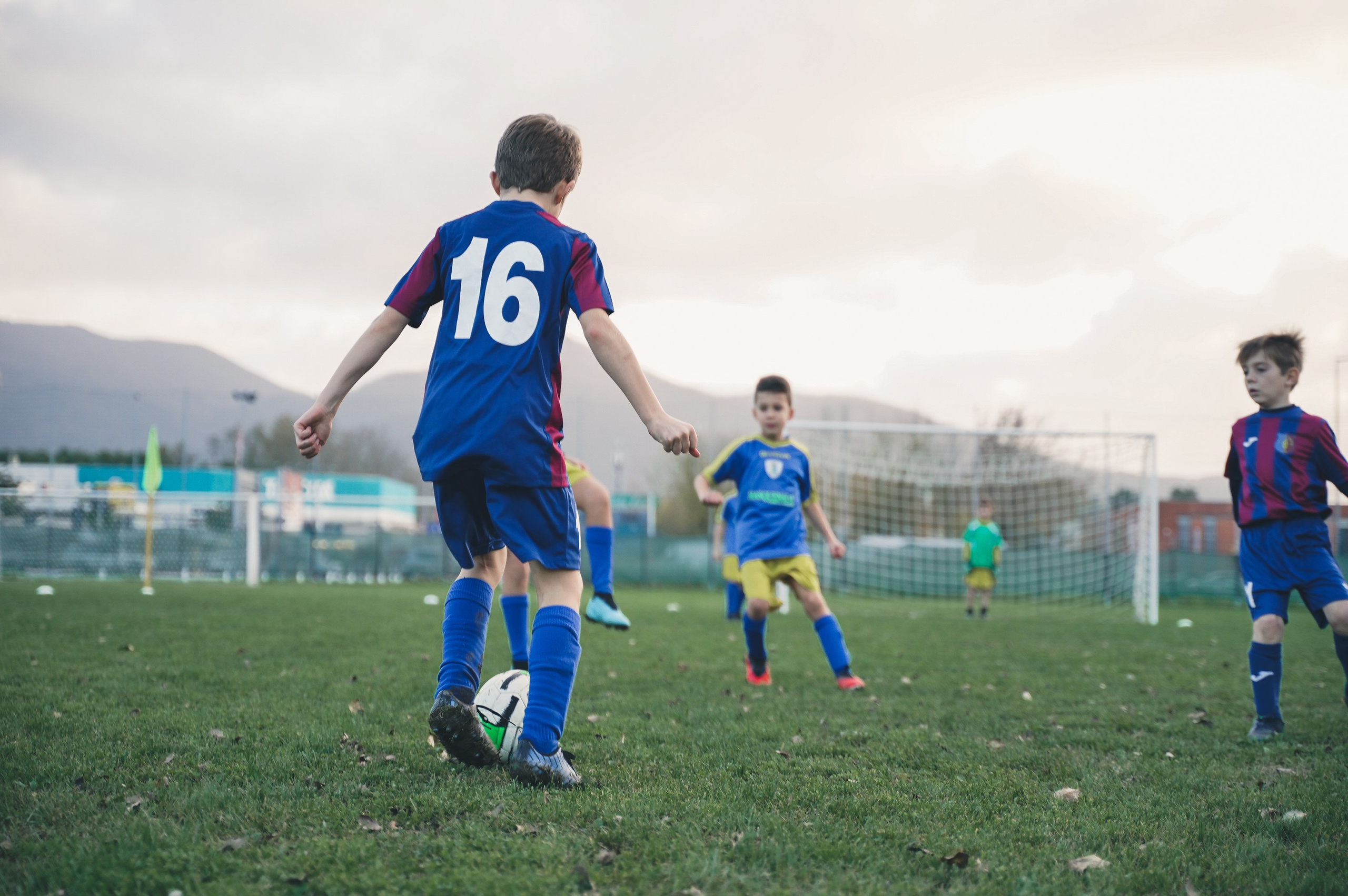 Corporate Event Photography: Capturing Success in Every Frame. Family Lifestyle Photographer in Lucca, Italia