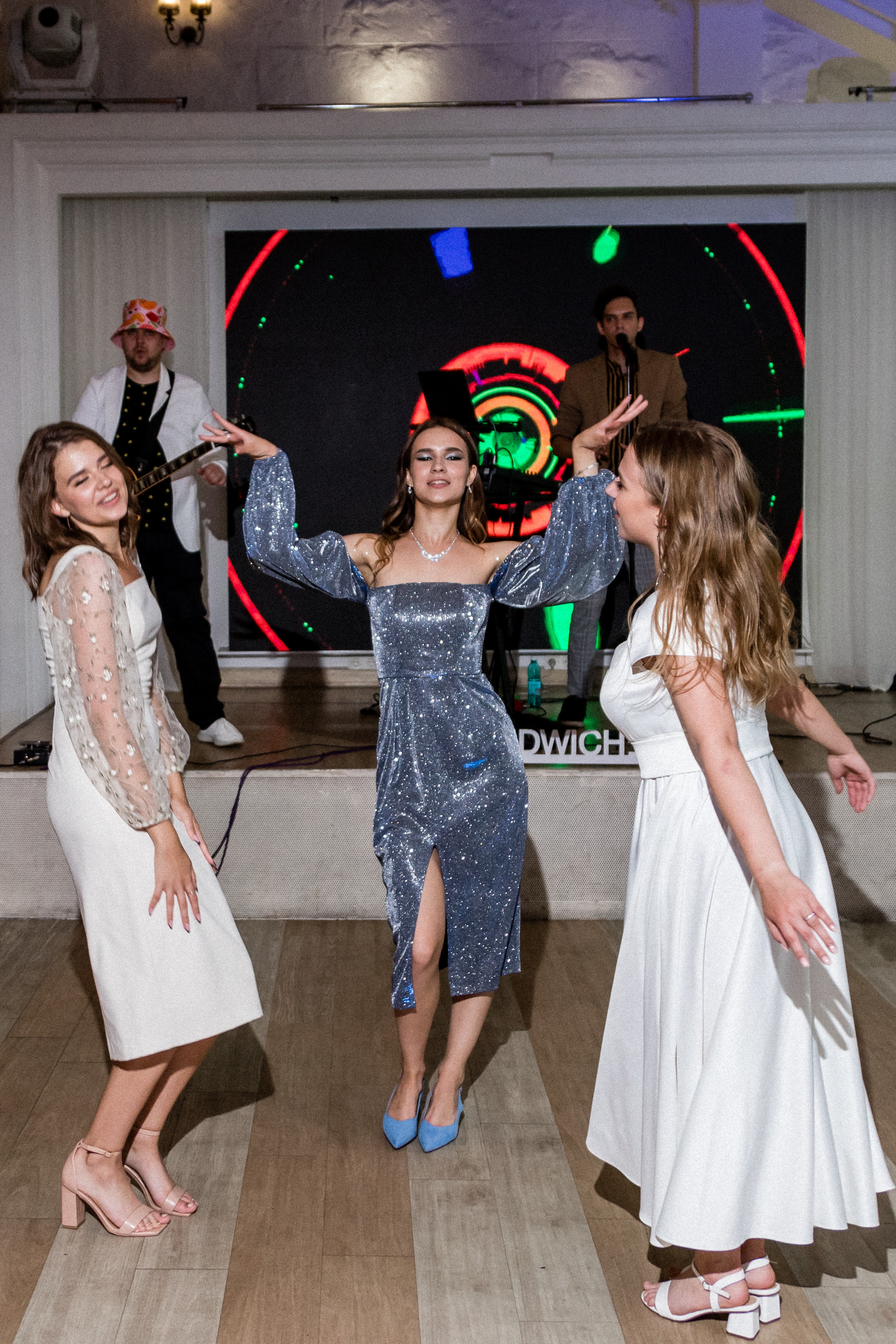 Экономический Лицей. Выпускной. Фотограф Александр Шалагин